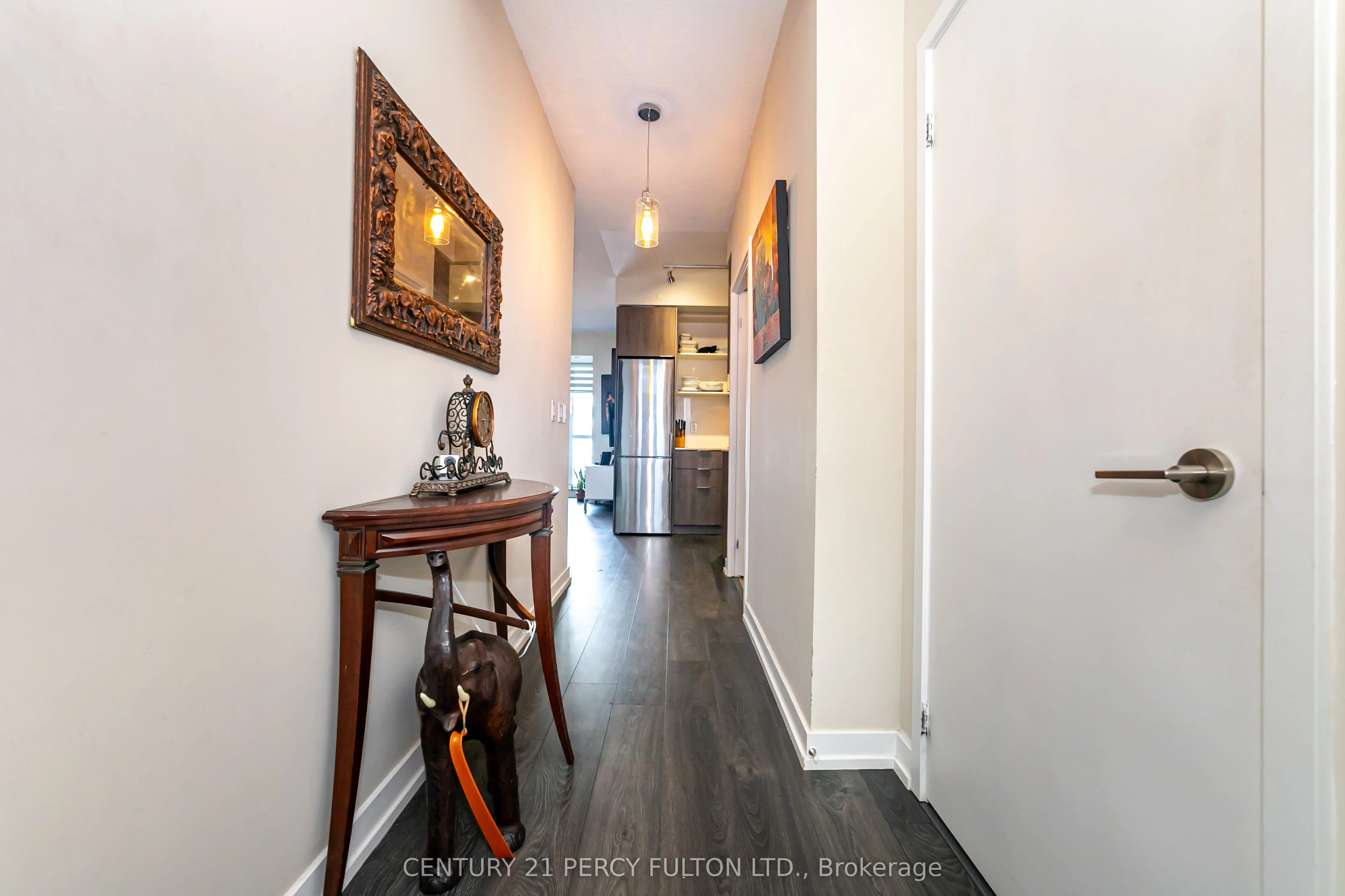 200 Sackville Street, #414
