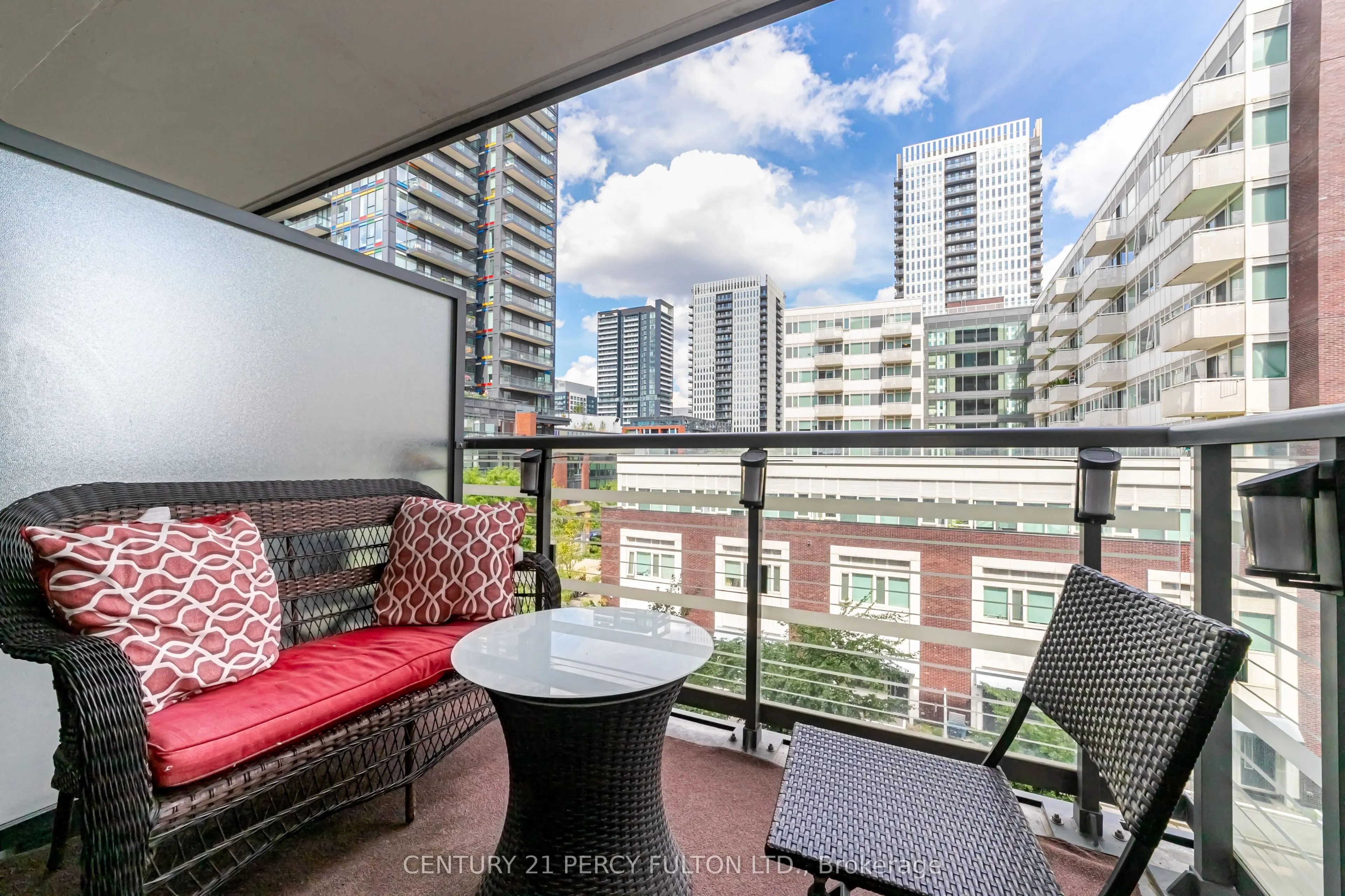 200 Sackville Street, #414