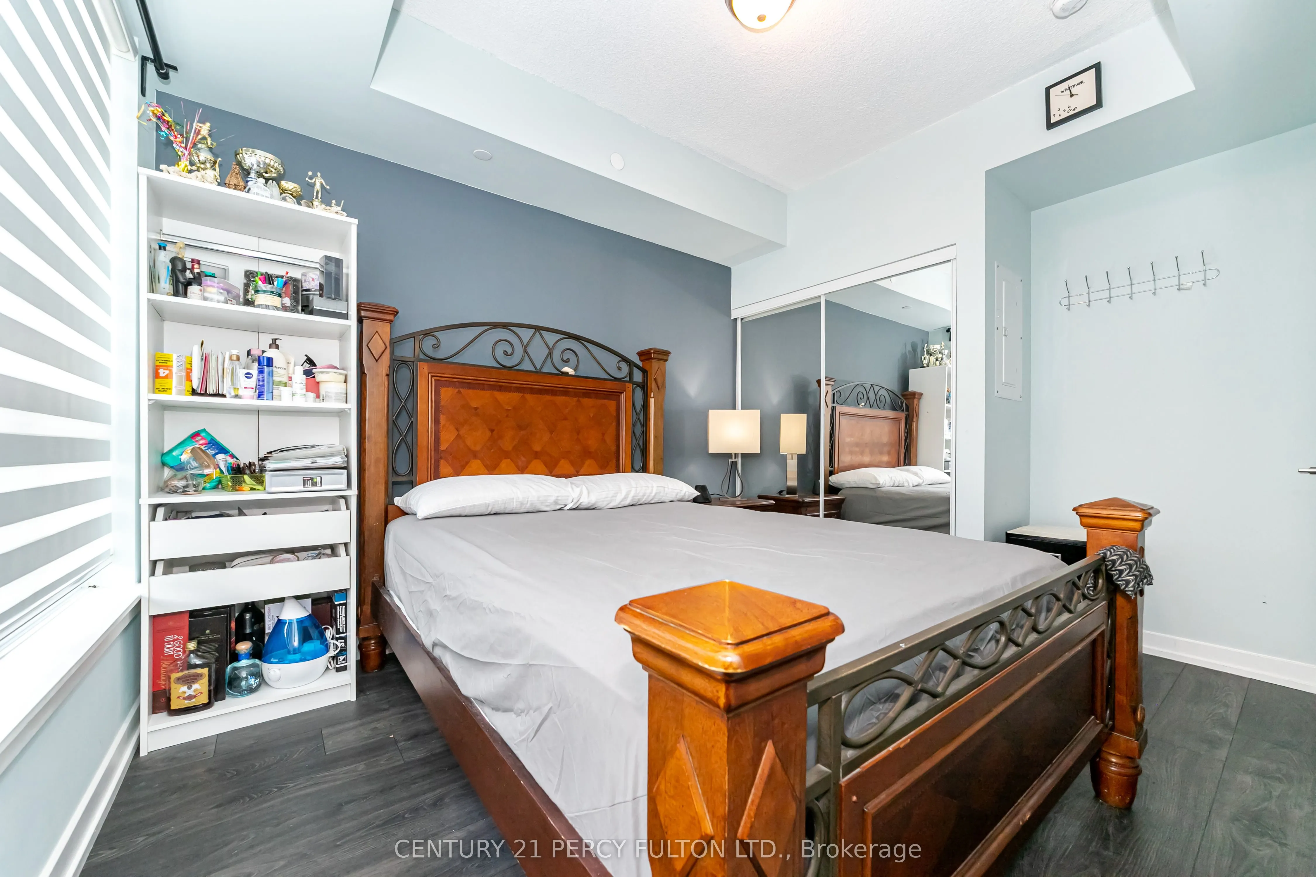 200 Sackville Street, #414