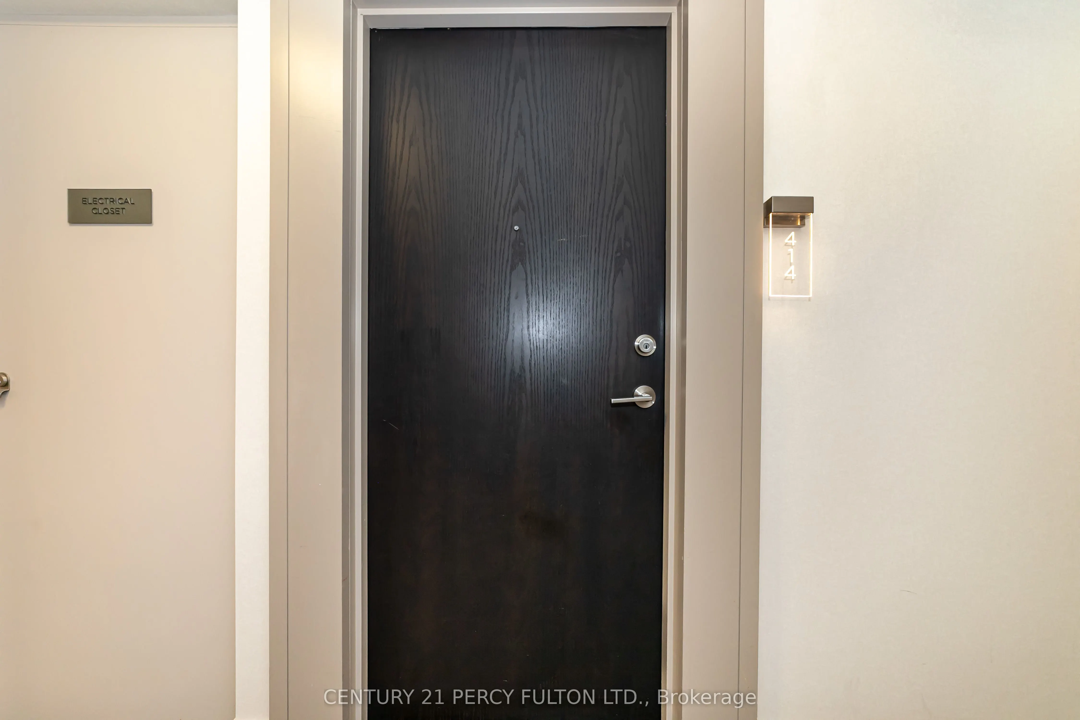 200 Sackville Street, #414