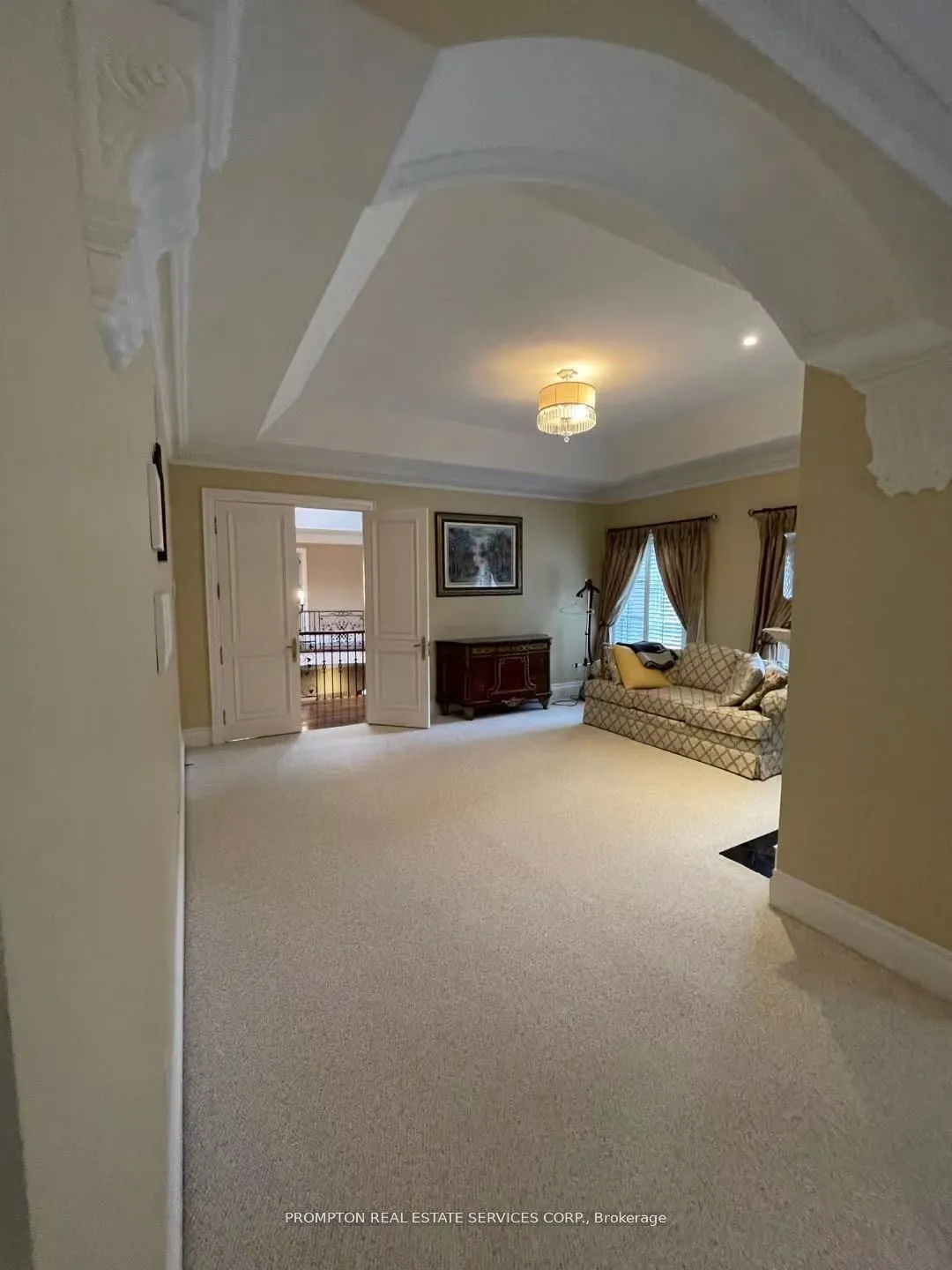 193 The Bridle Path