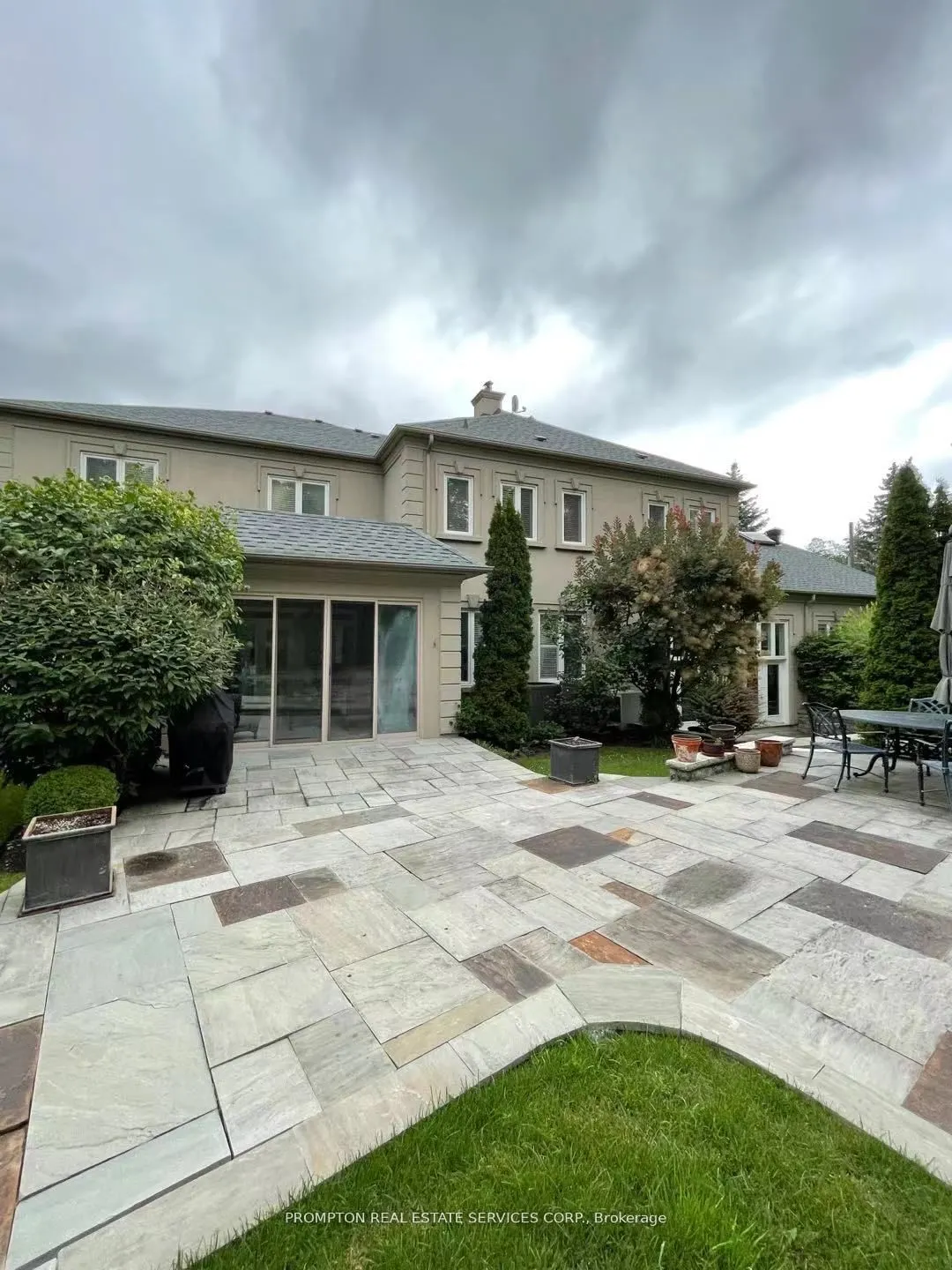 193 The Bridle Path