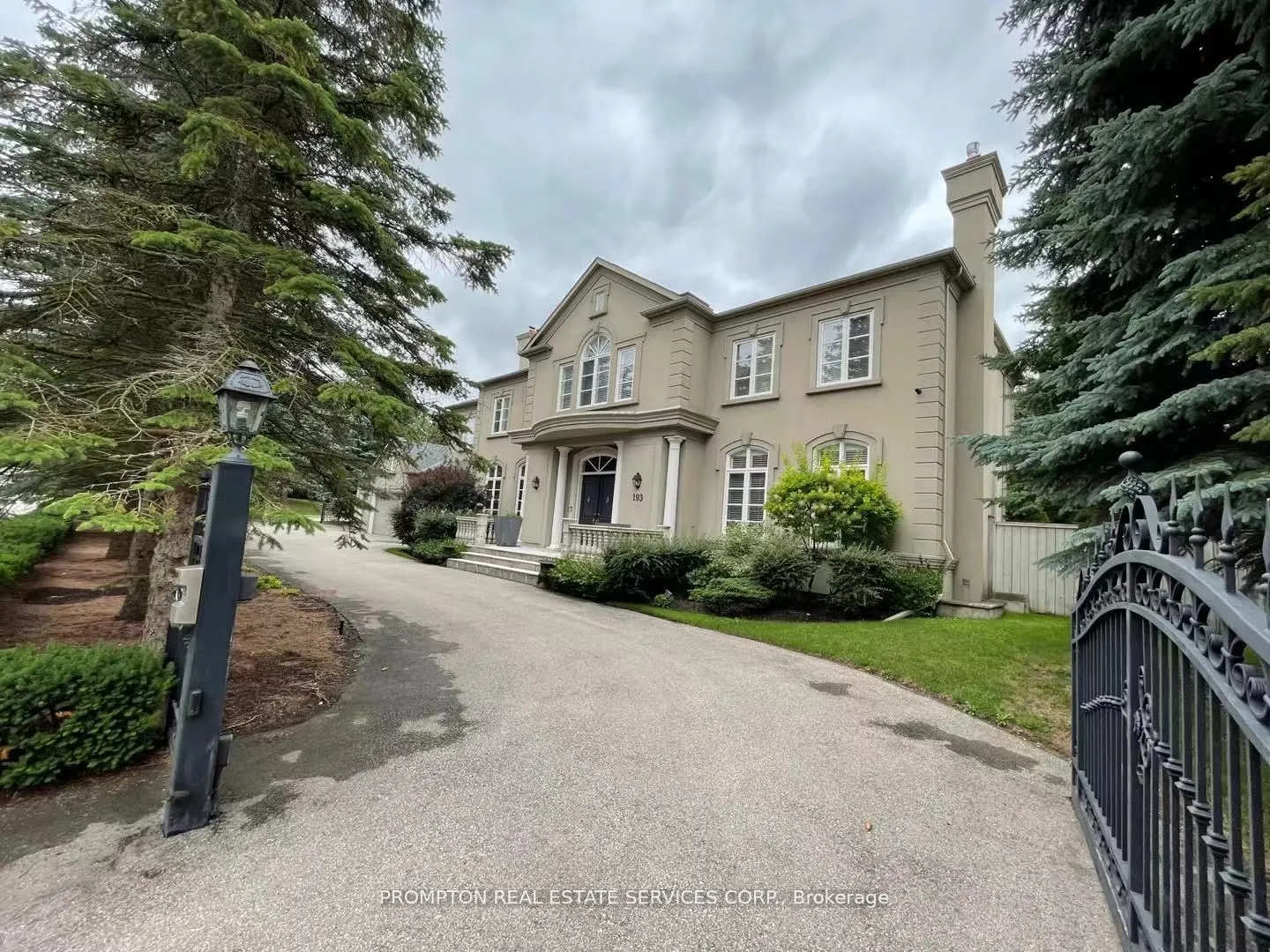 193 The Bridle Path