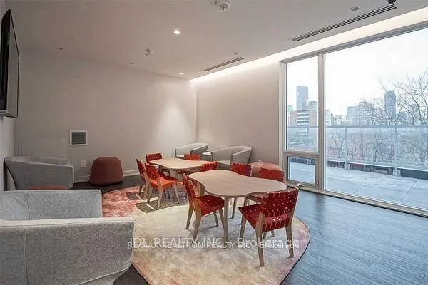 3 Gloucester Street, #1217