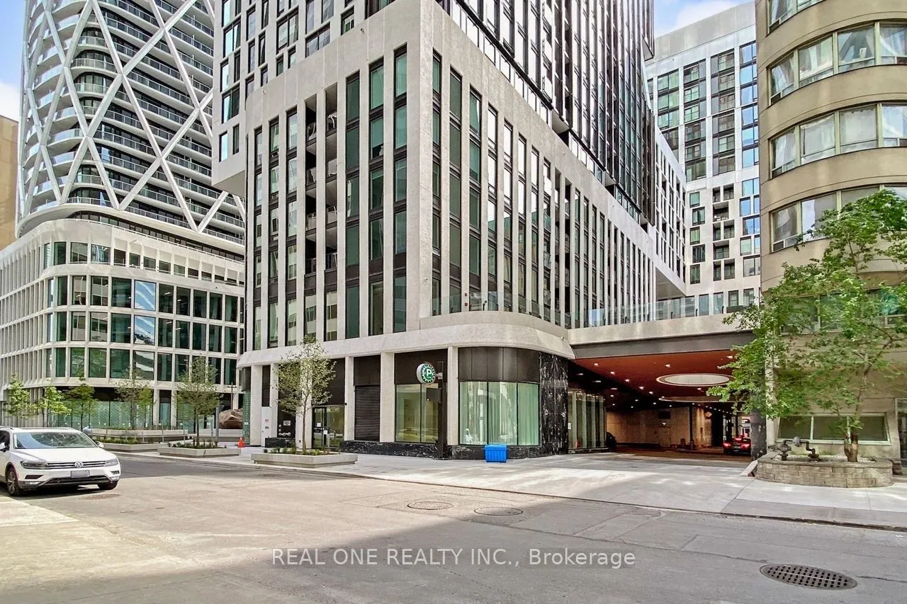 238 Simcoe Street, #3904