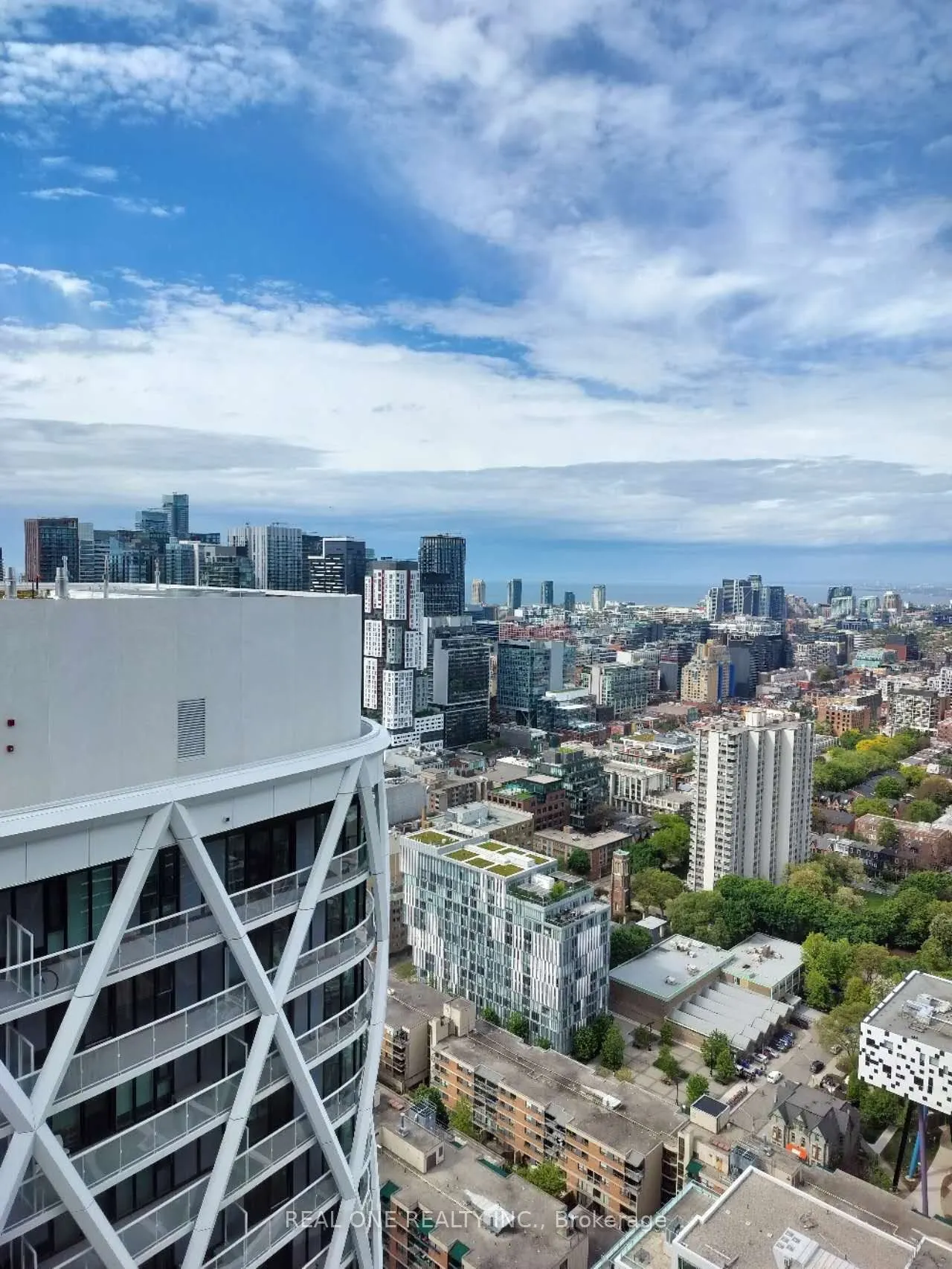 238 Simcoe Street, #3904