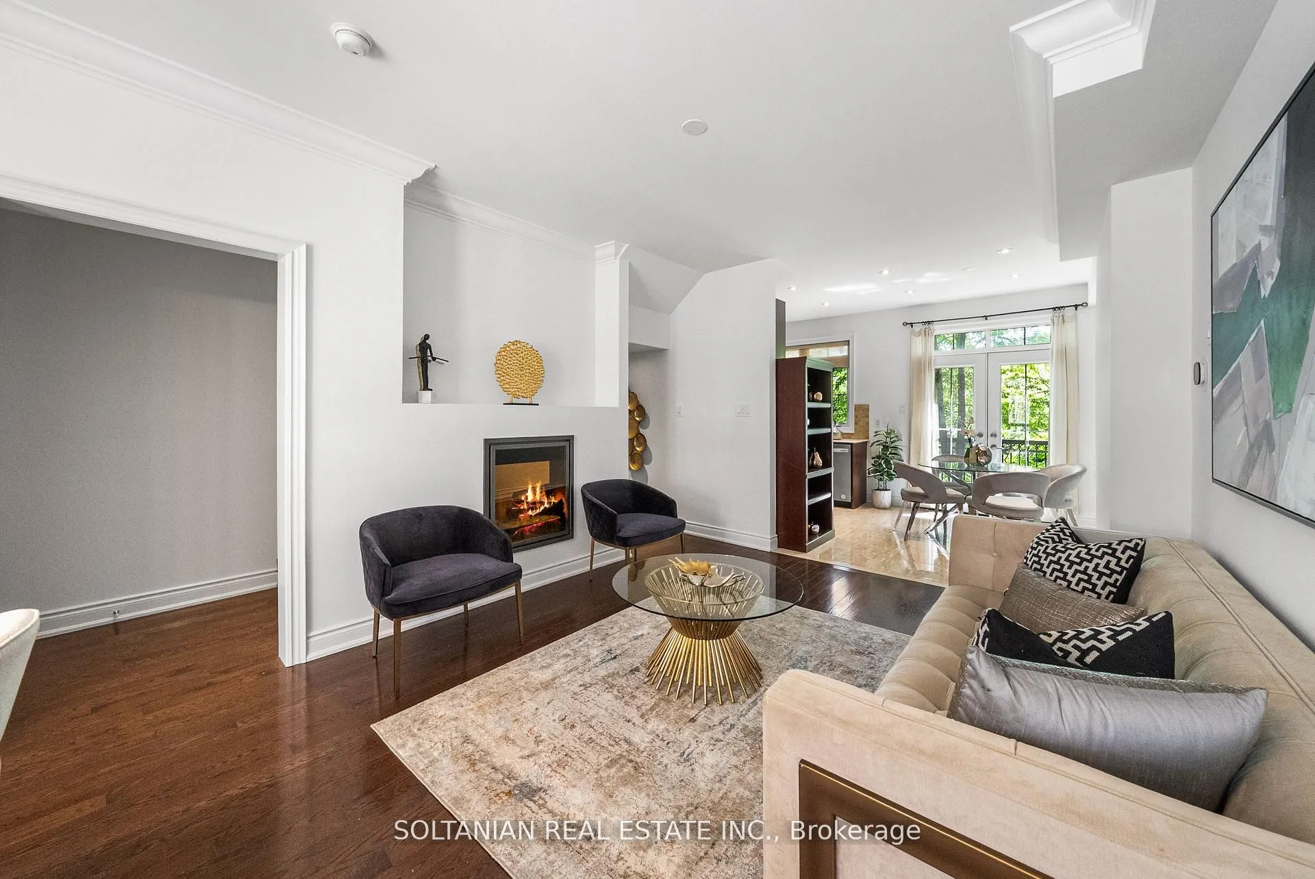 25 Slingsby Lane