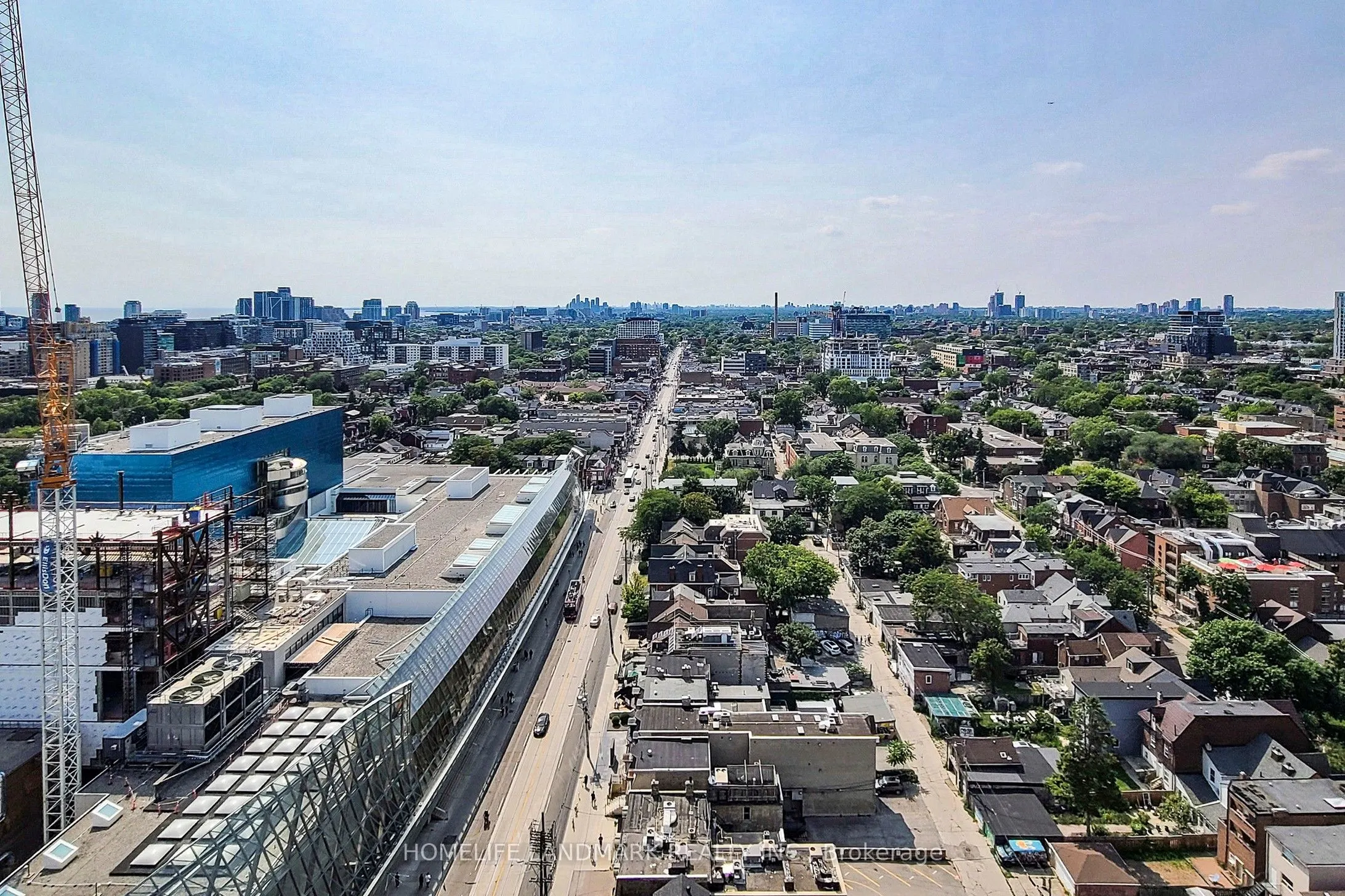 280 Dundas Street W, #2211