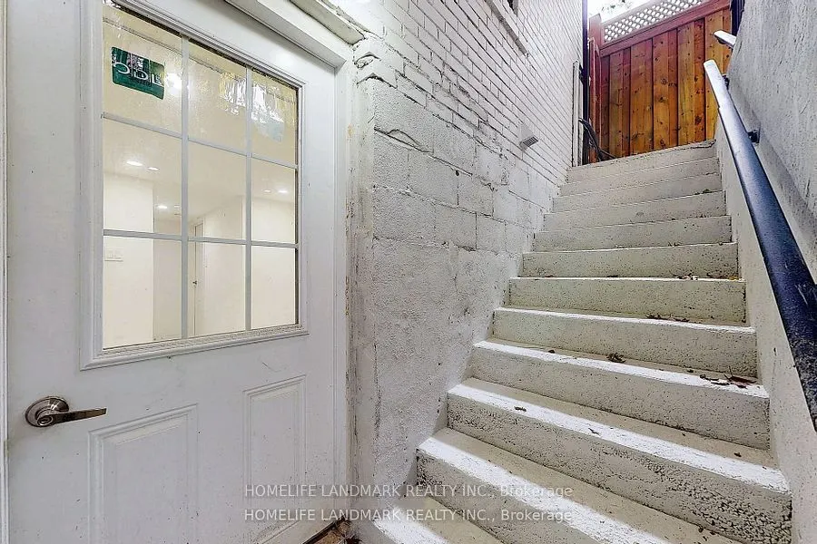 840 Davenport Road