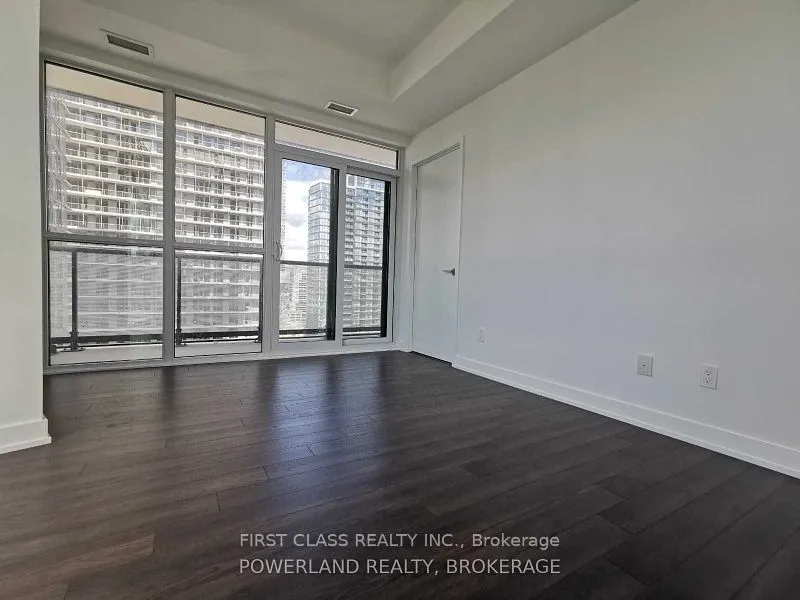 30 Ordnance Street, #1802