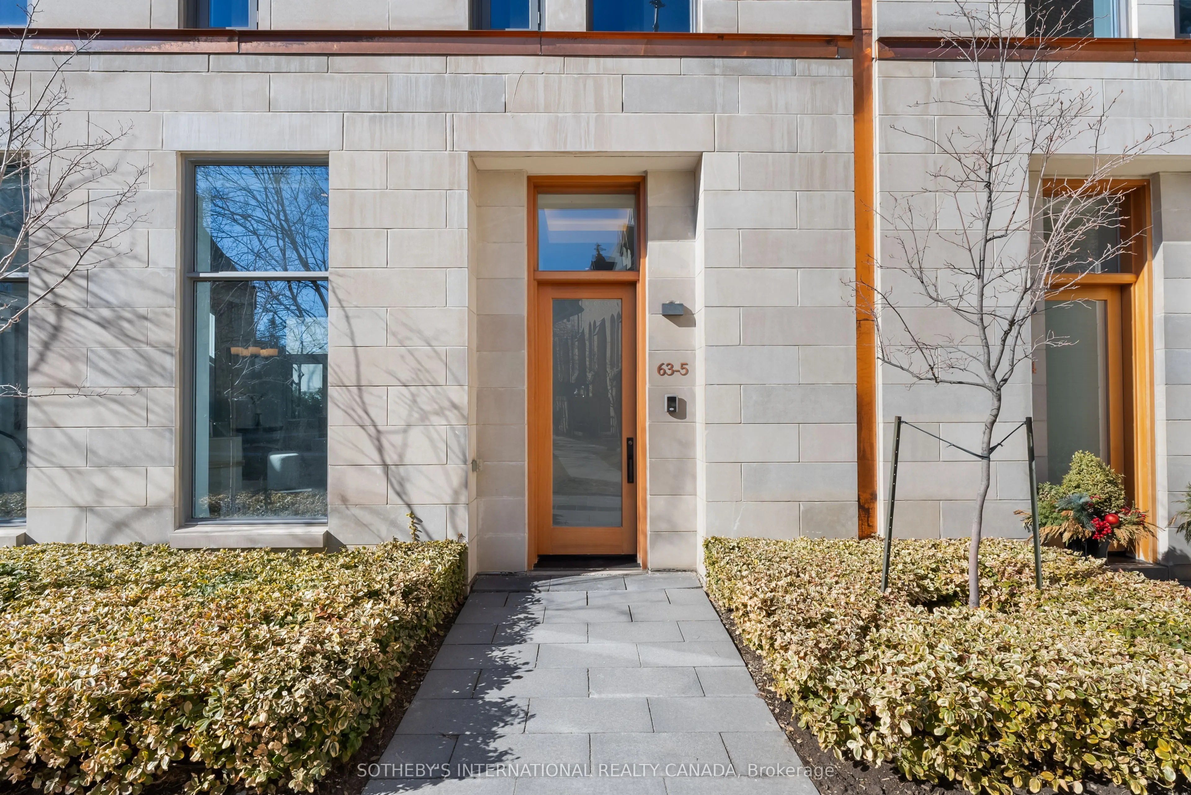 63 St. Mary Street, #TH 5