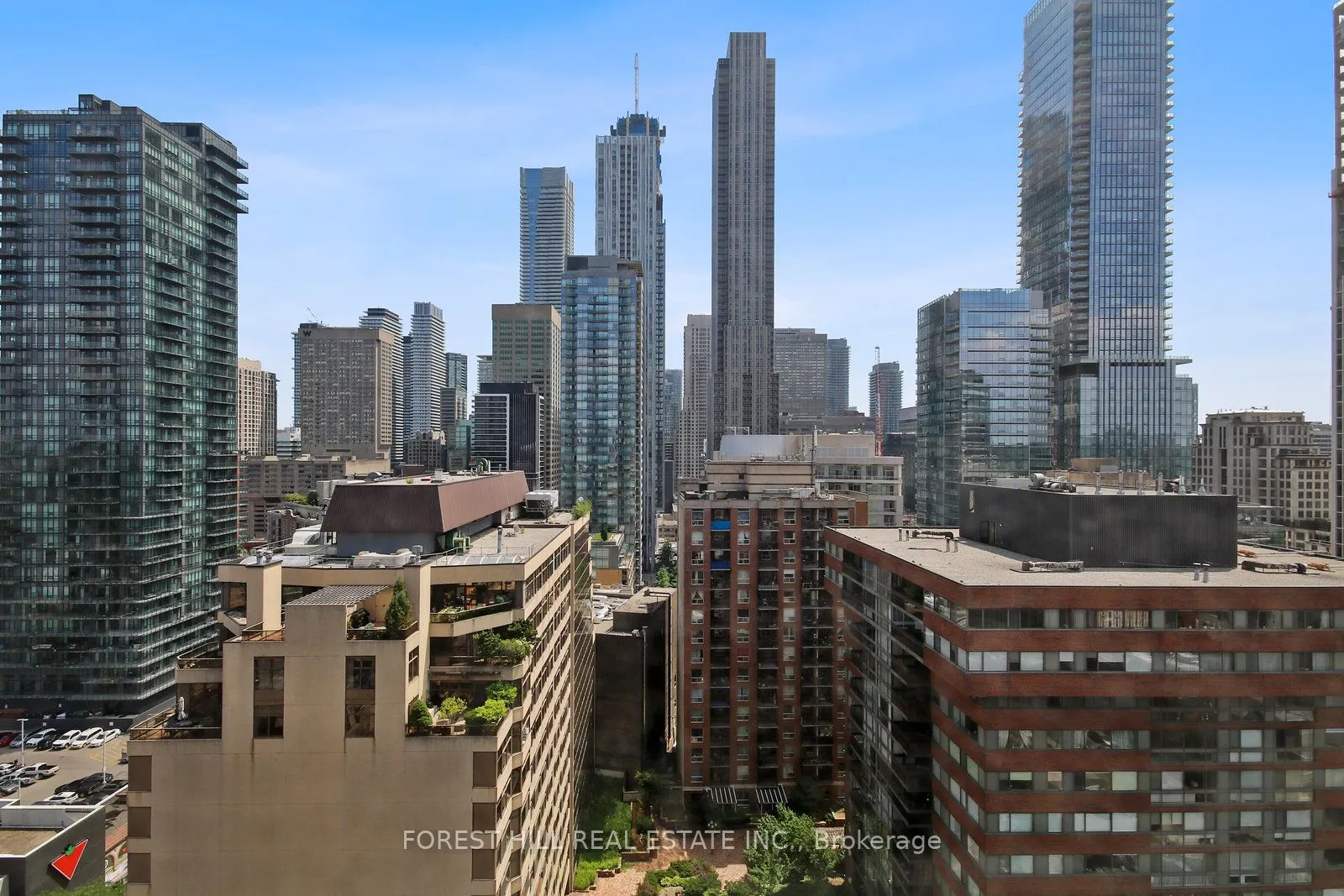 914 Yonge Street, #1604