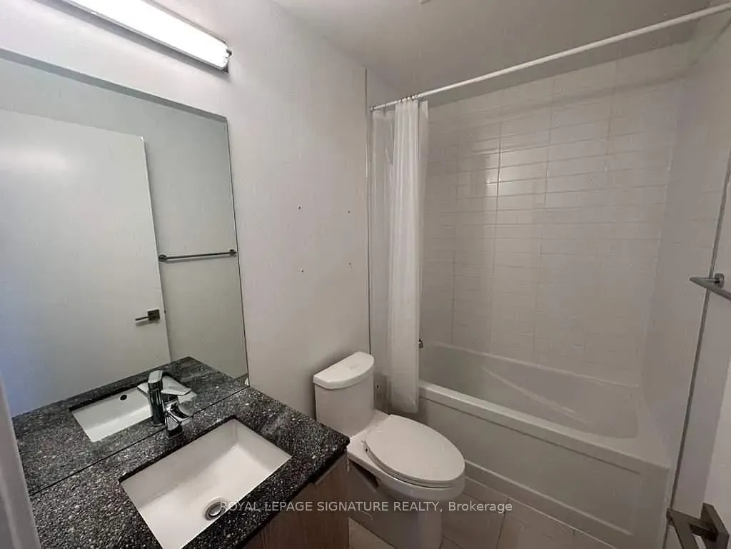 50 Ordnance Street, #2104