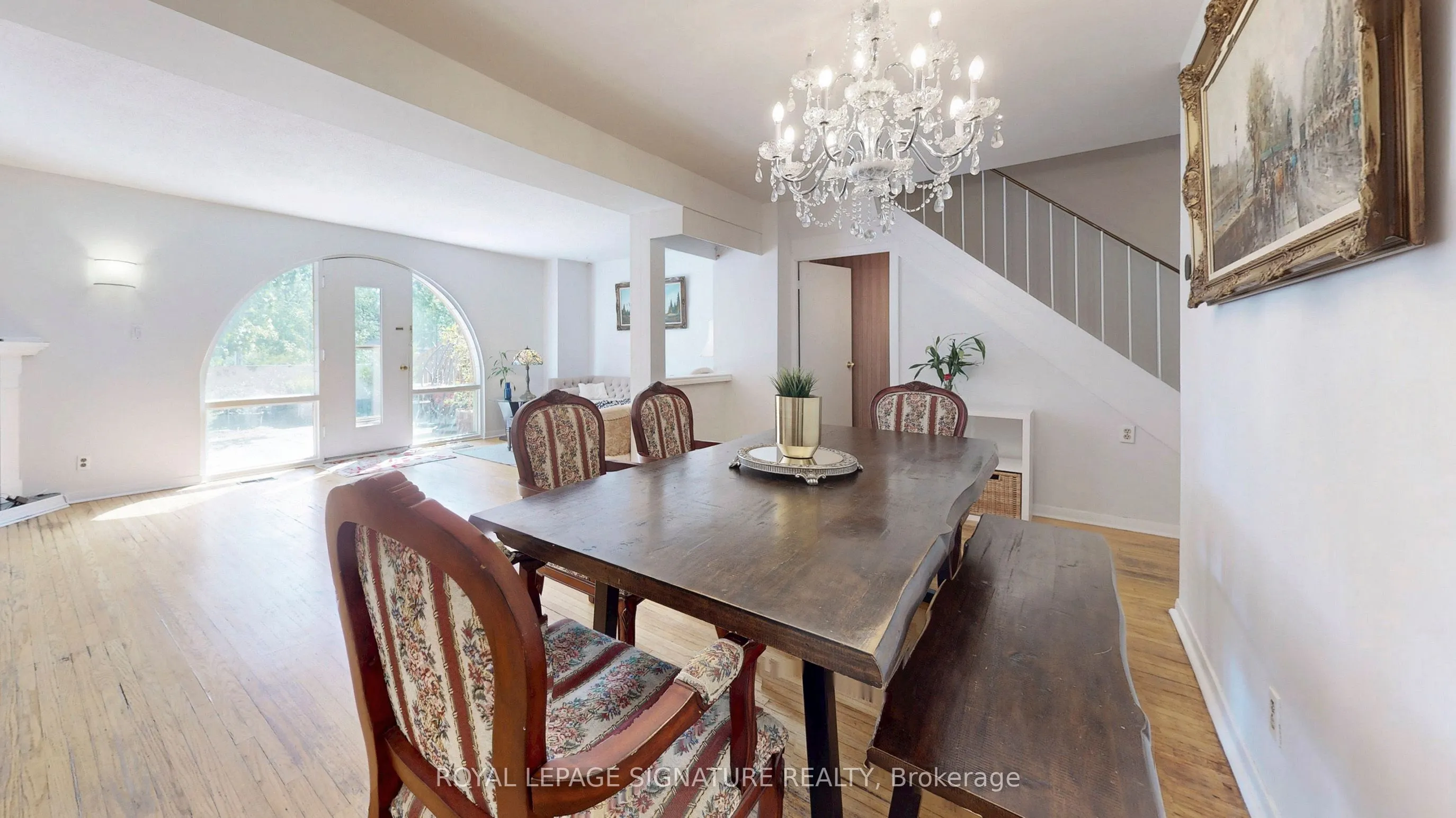 6 Esterbrooke Avenue, #76