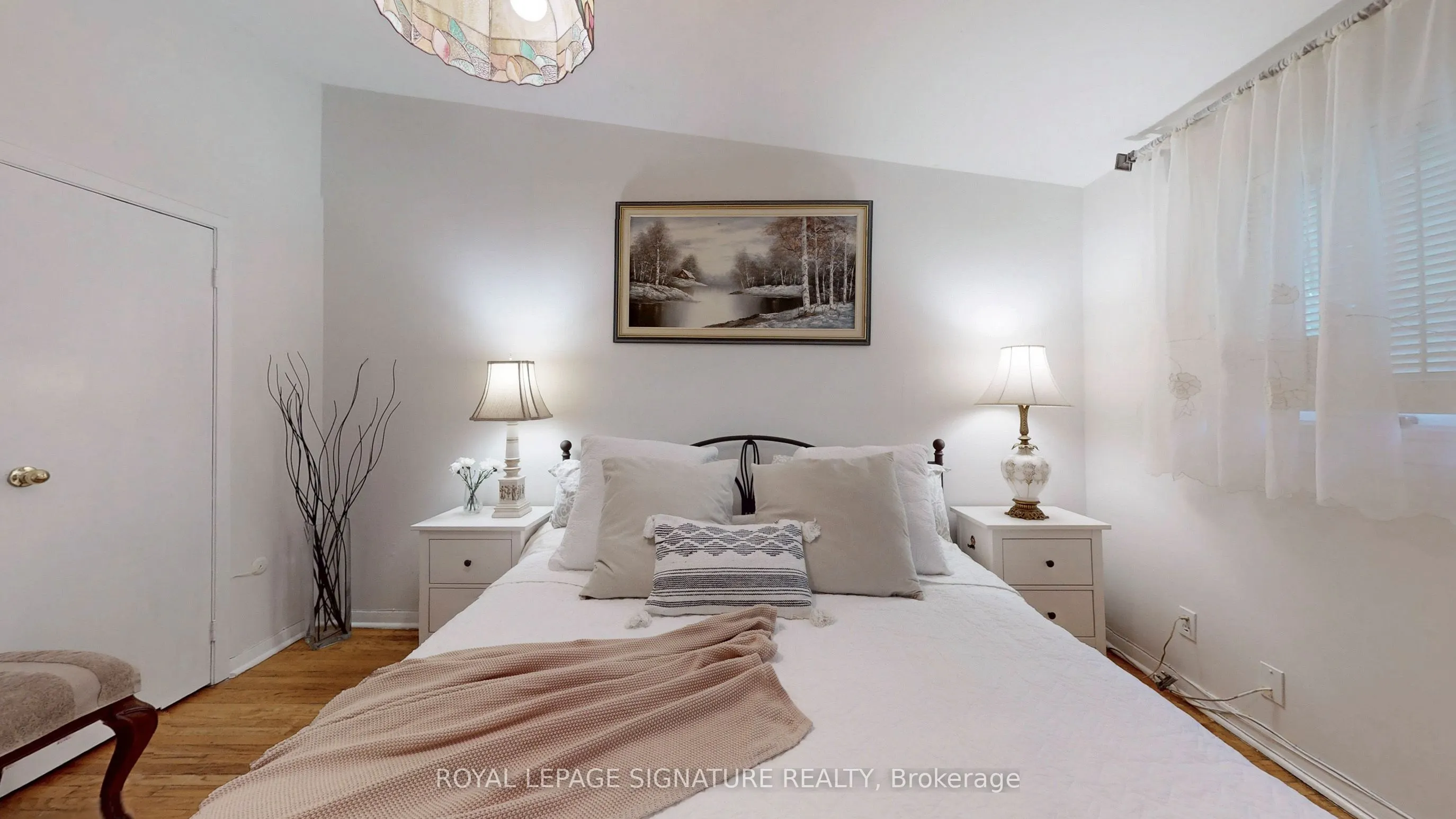 6 Esterbrooke Avenue, #76