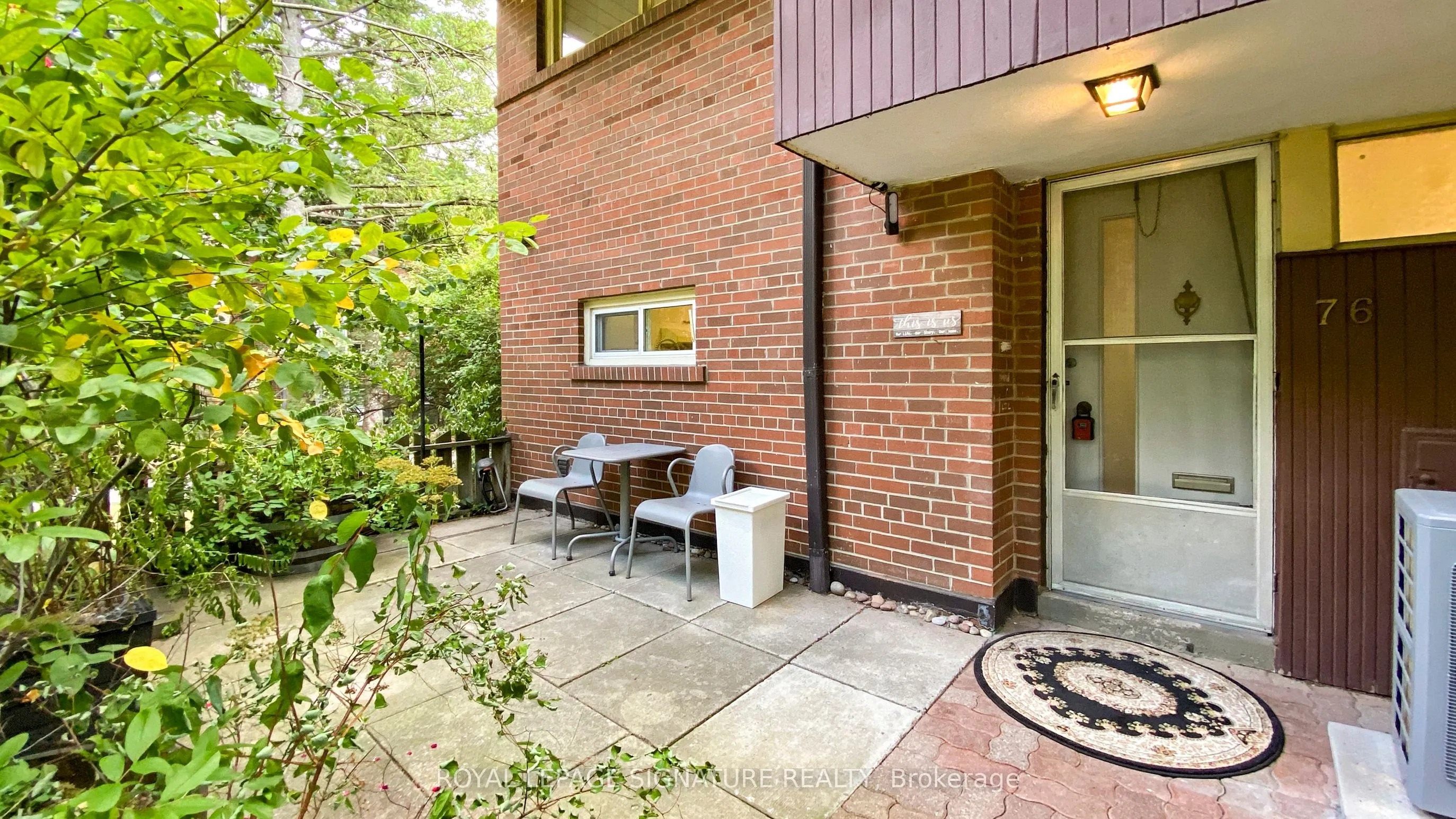 6 Esterbrooke Avenue, #76