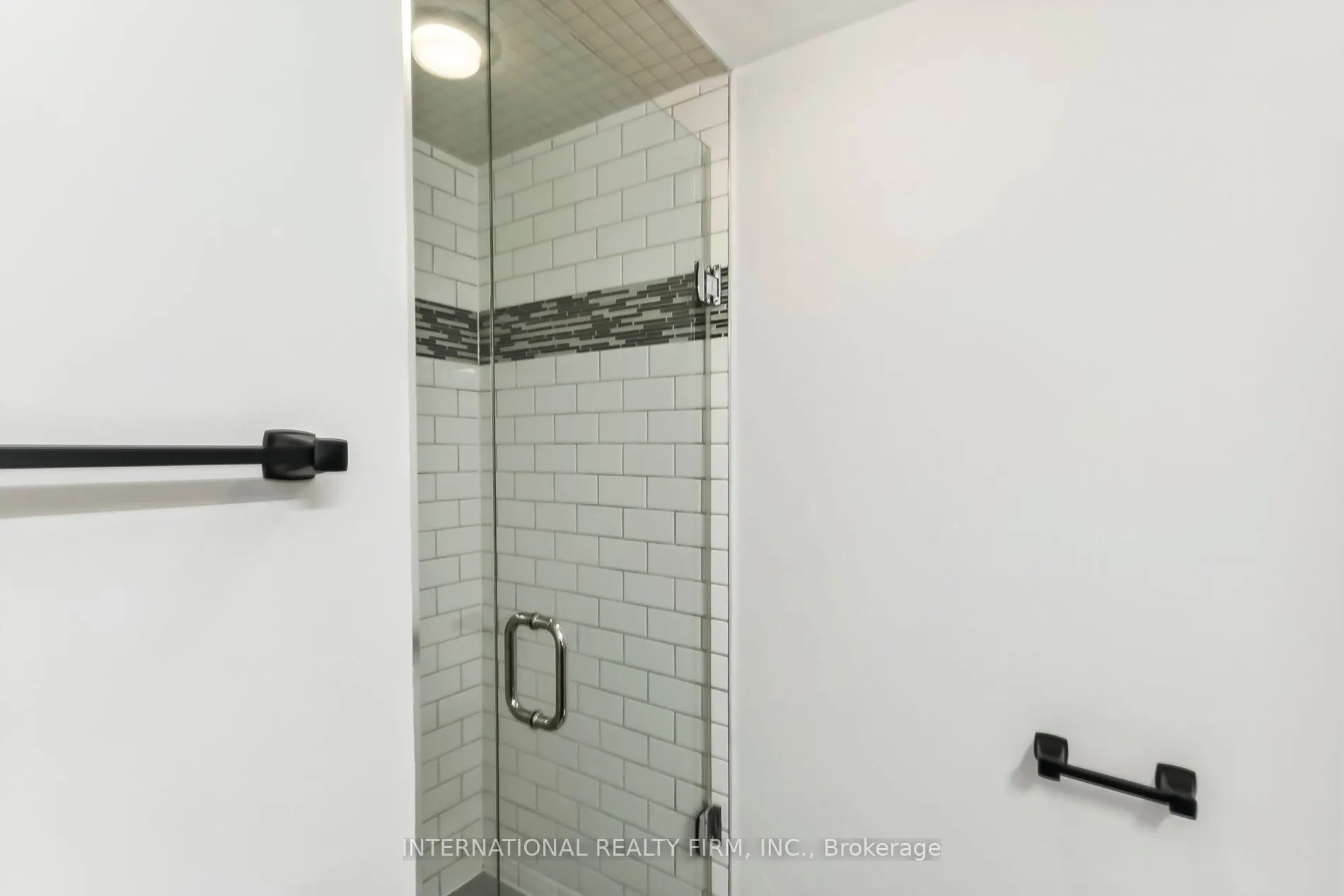 801 King Street W, #628