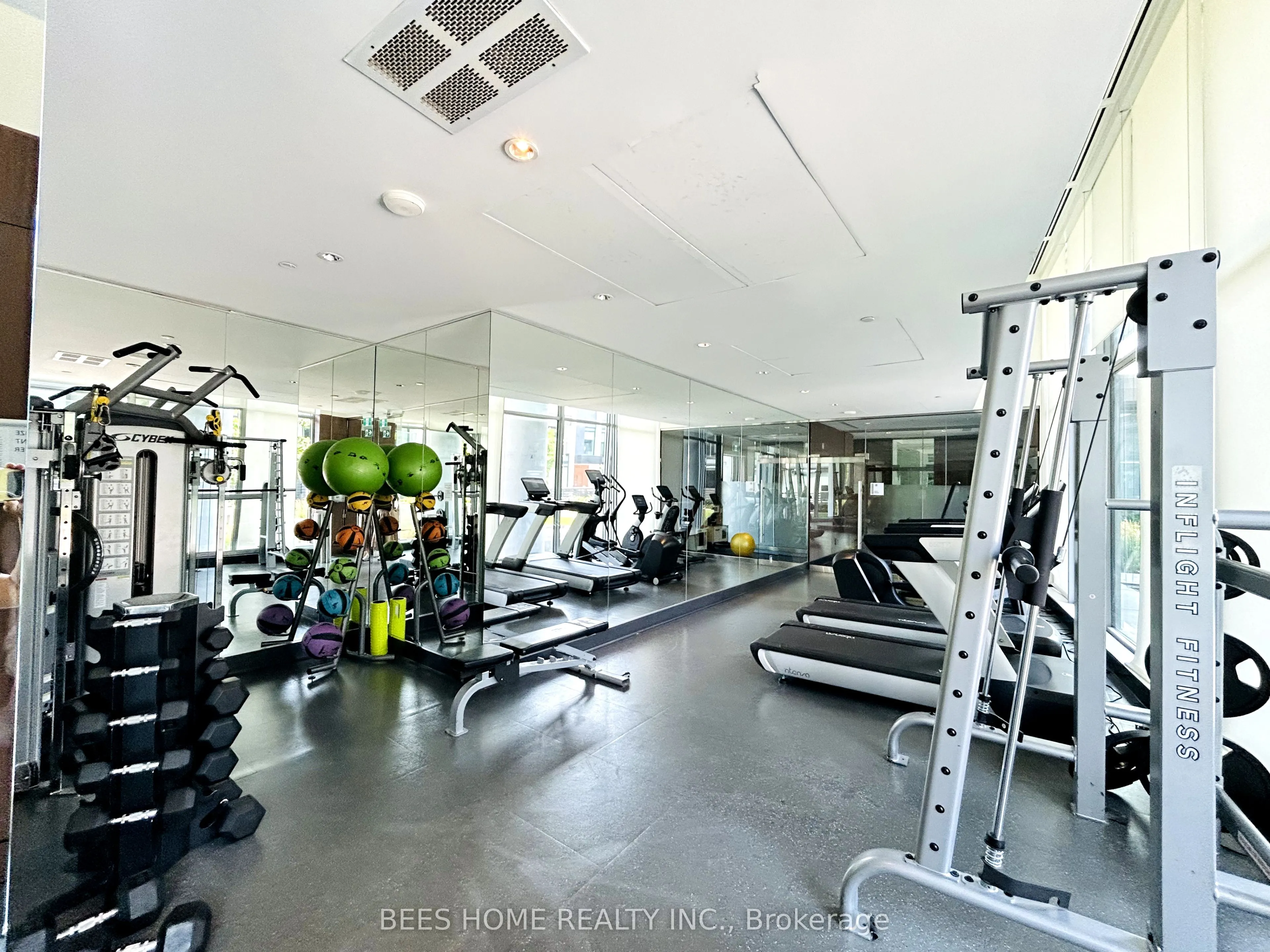 115 McMahon Drive, #1905