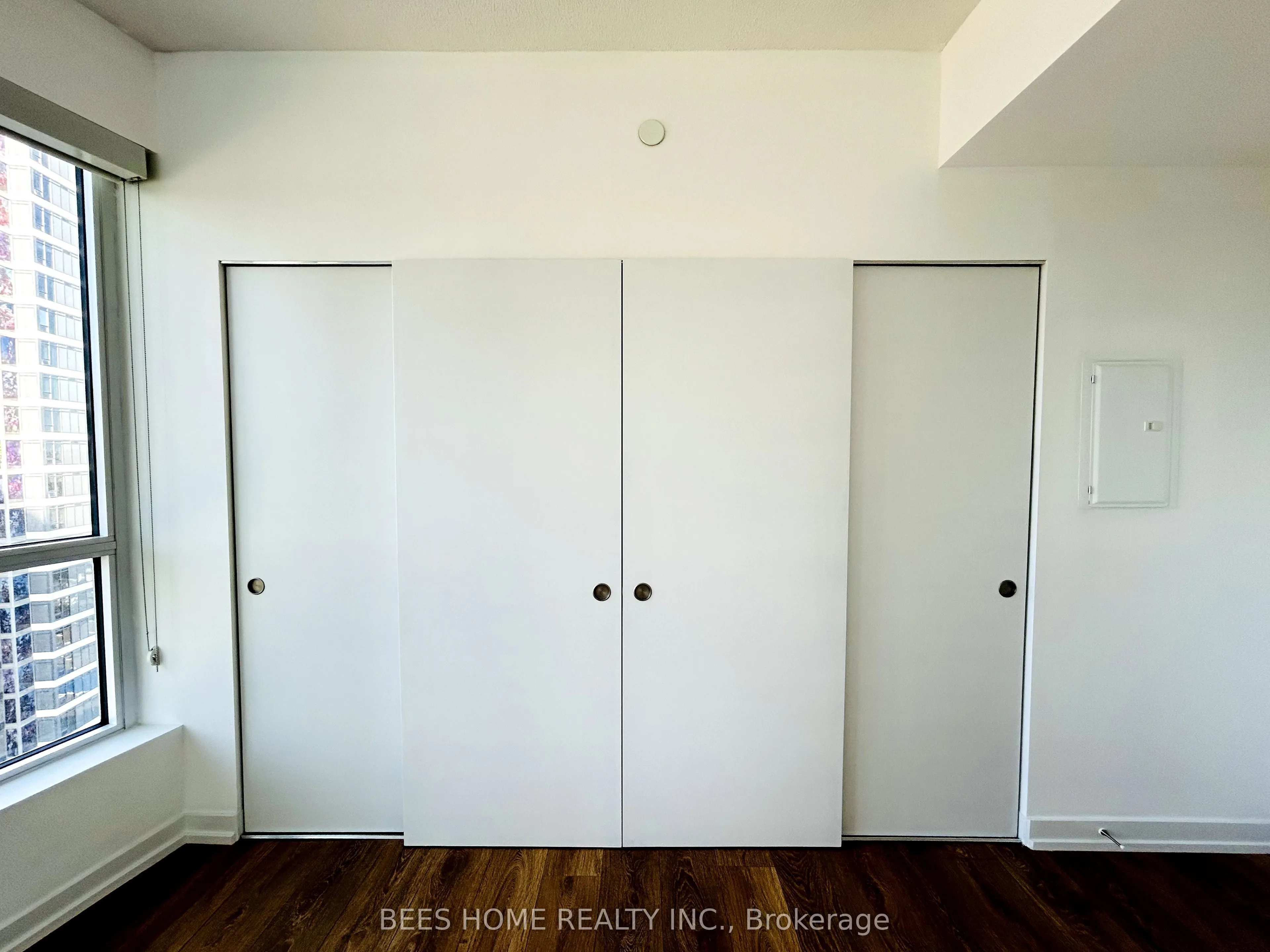 115 McMahon Drive, #1905