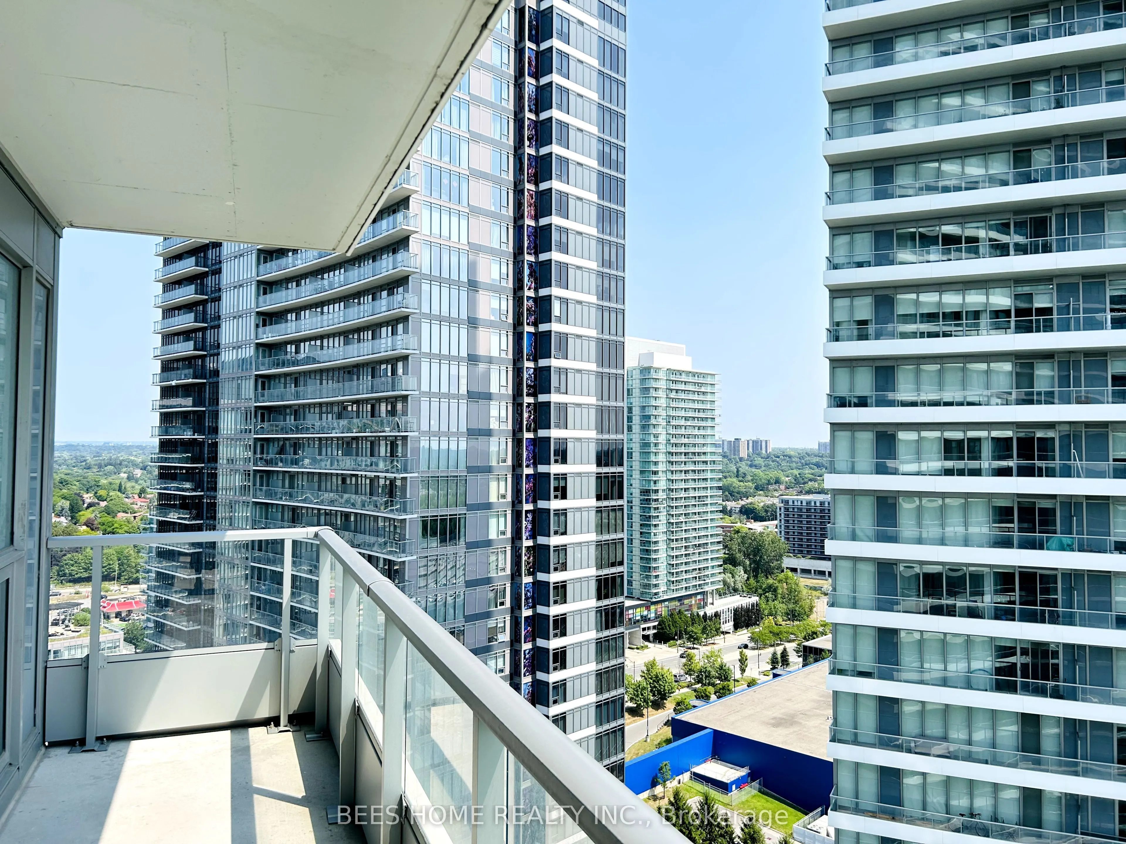 115 McMahon Drive, #1905