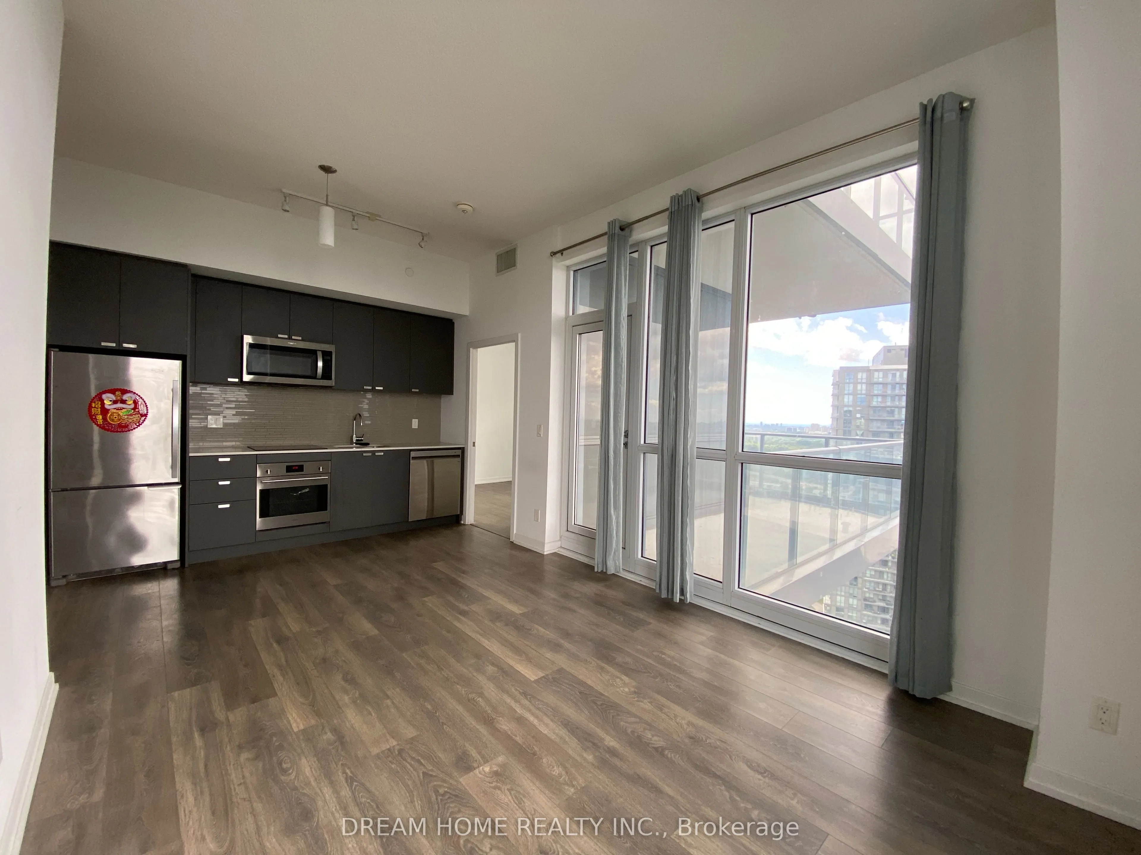 56 Forest Manor Road, #3004