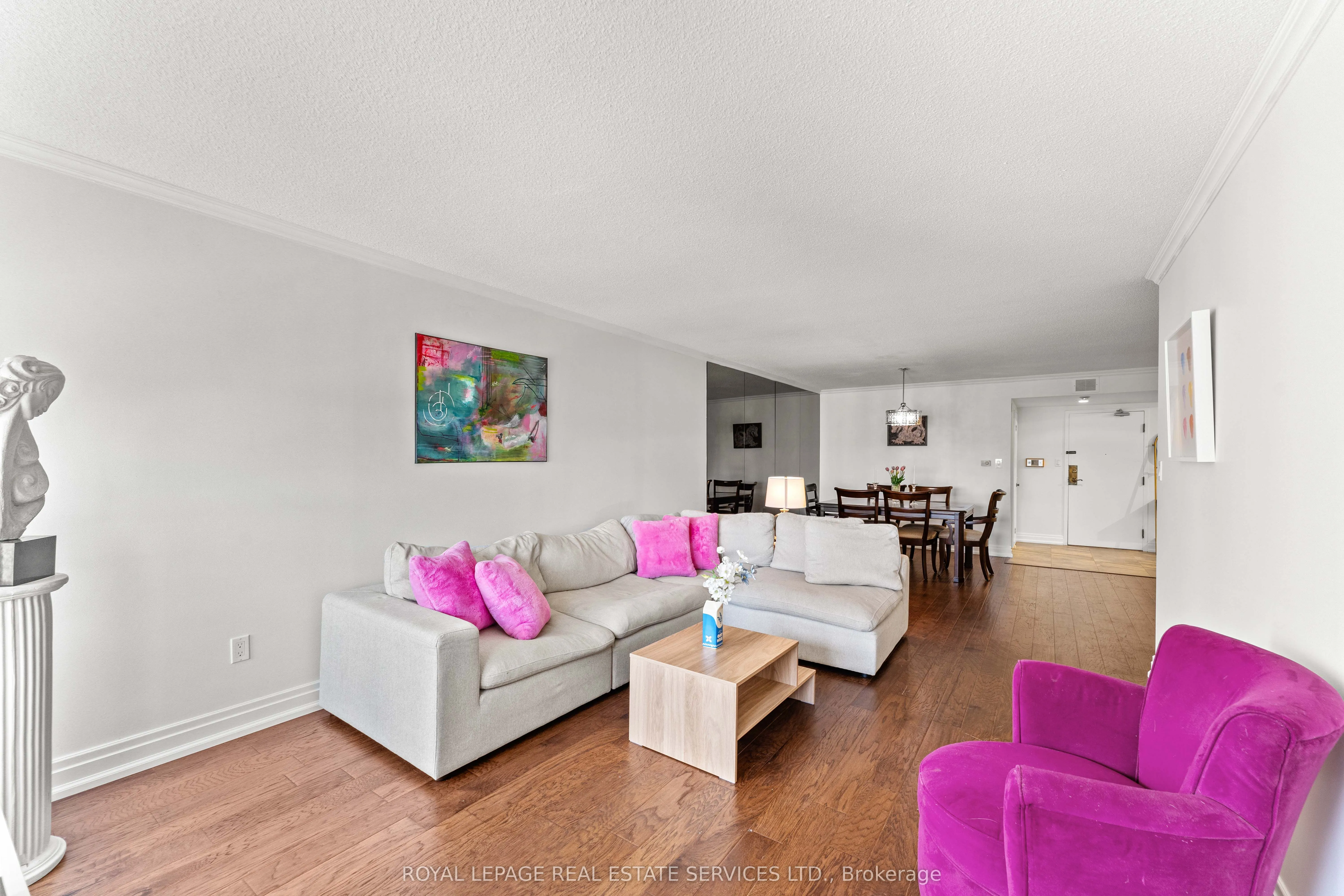 5444 Yonge Street, #1711