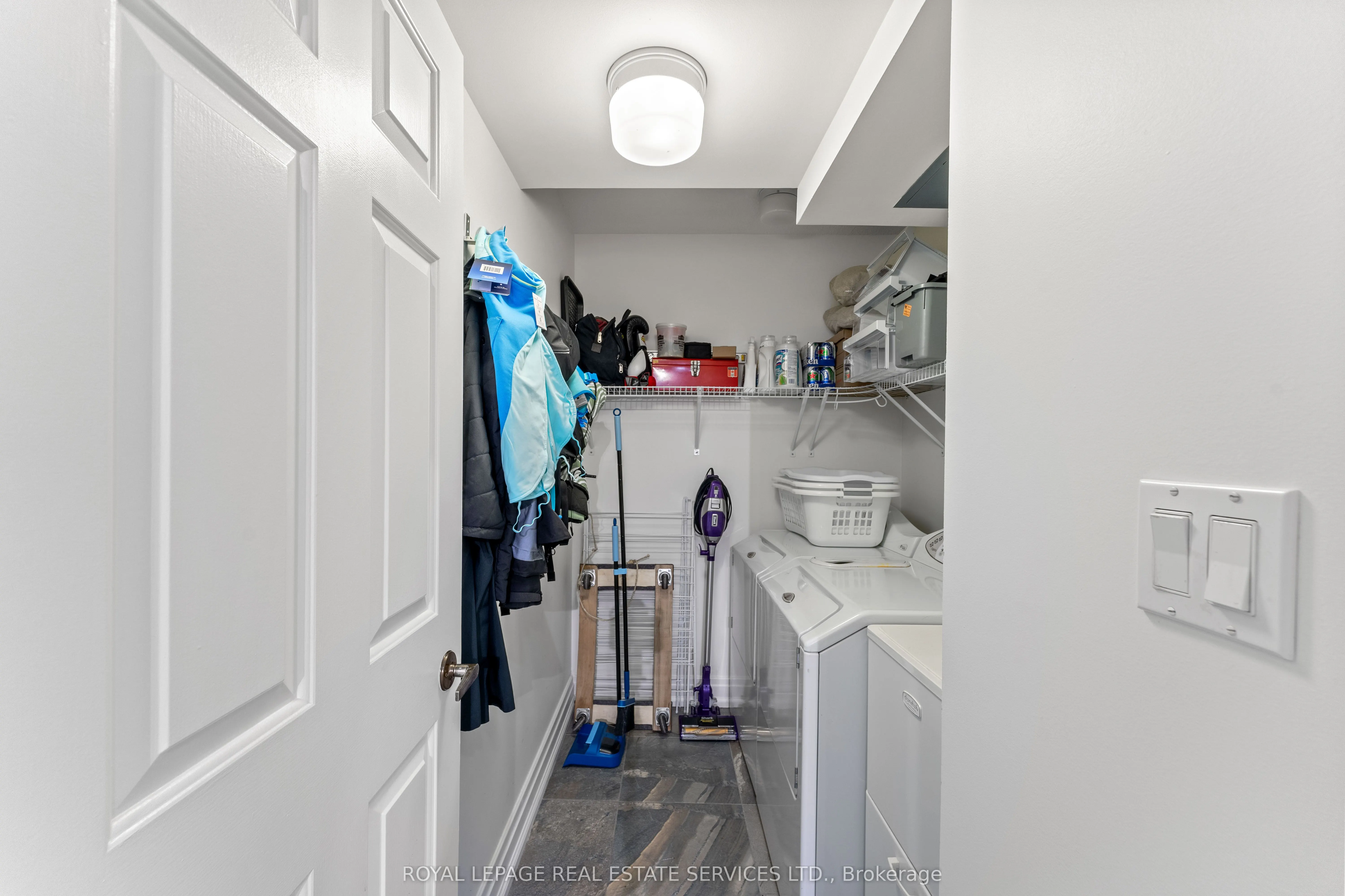5444 Yonge Street, #1711