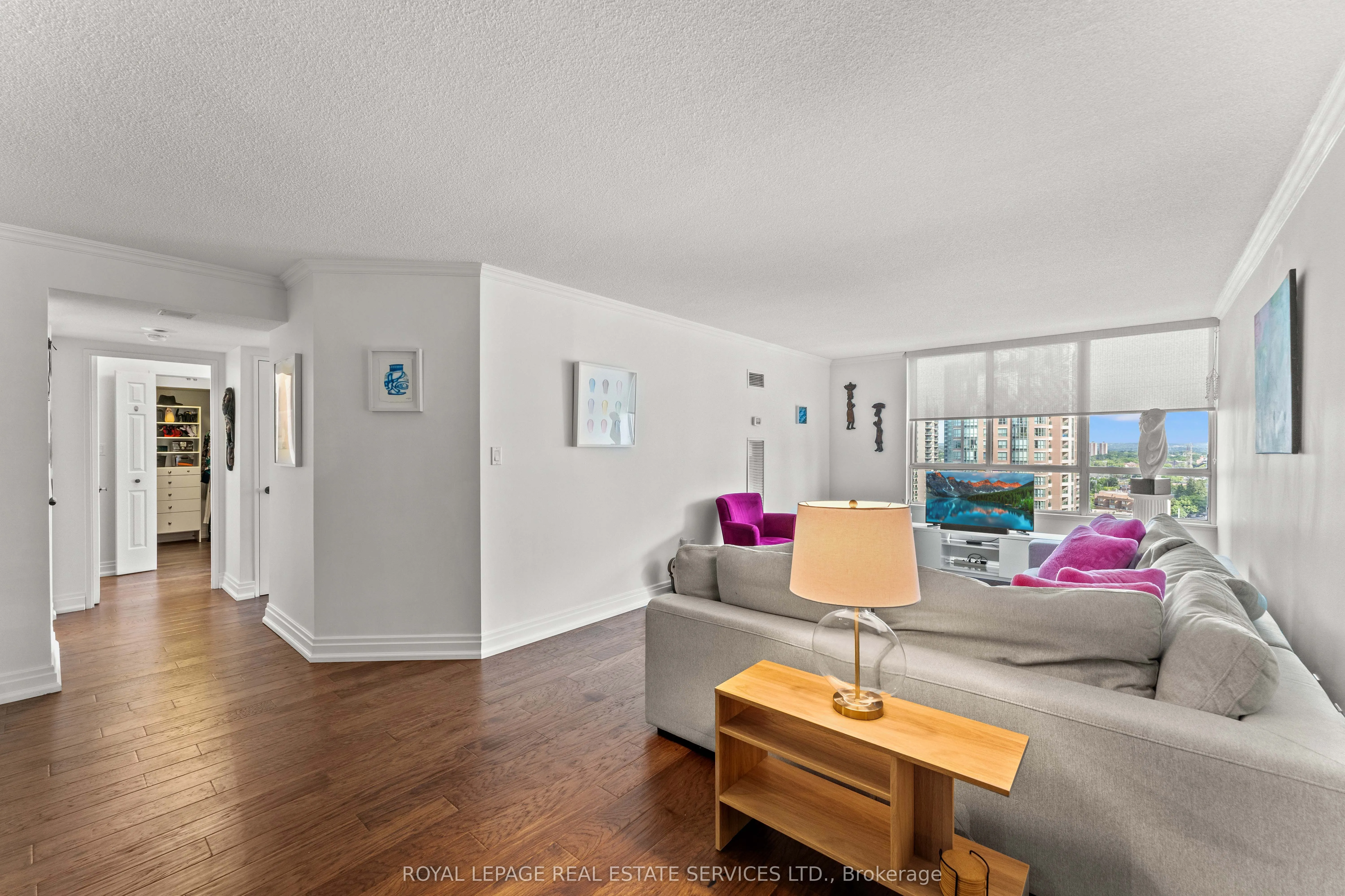 5444 Yonge Street, #1711