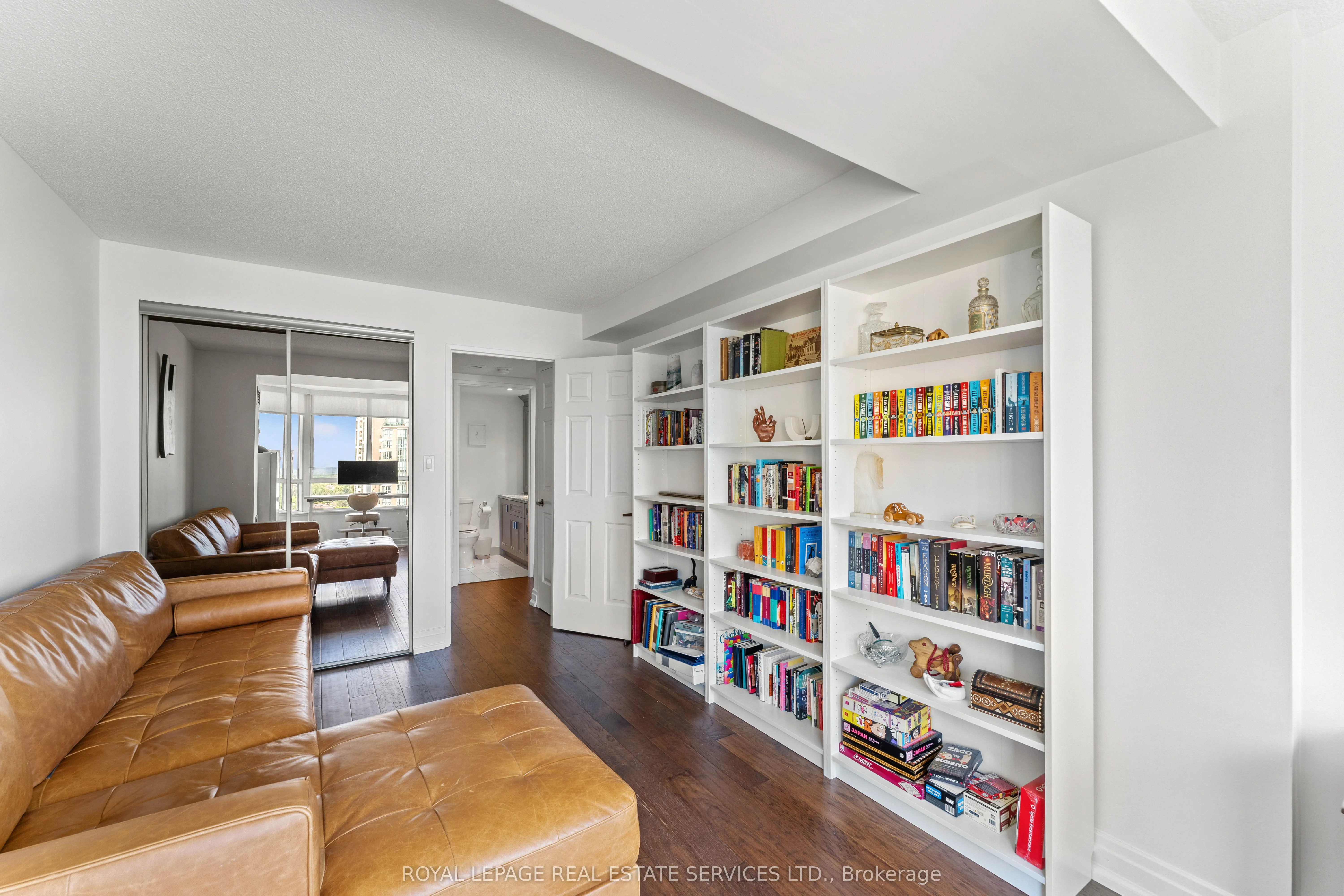 5444 Yonge Street, #1711