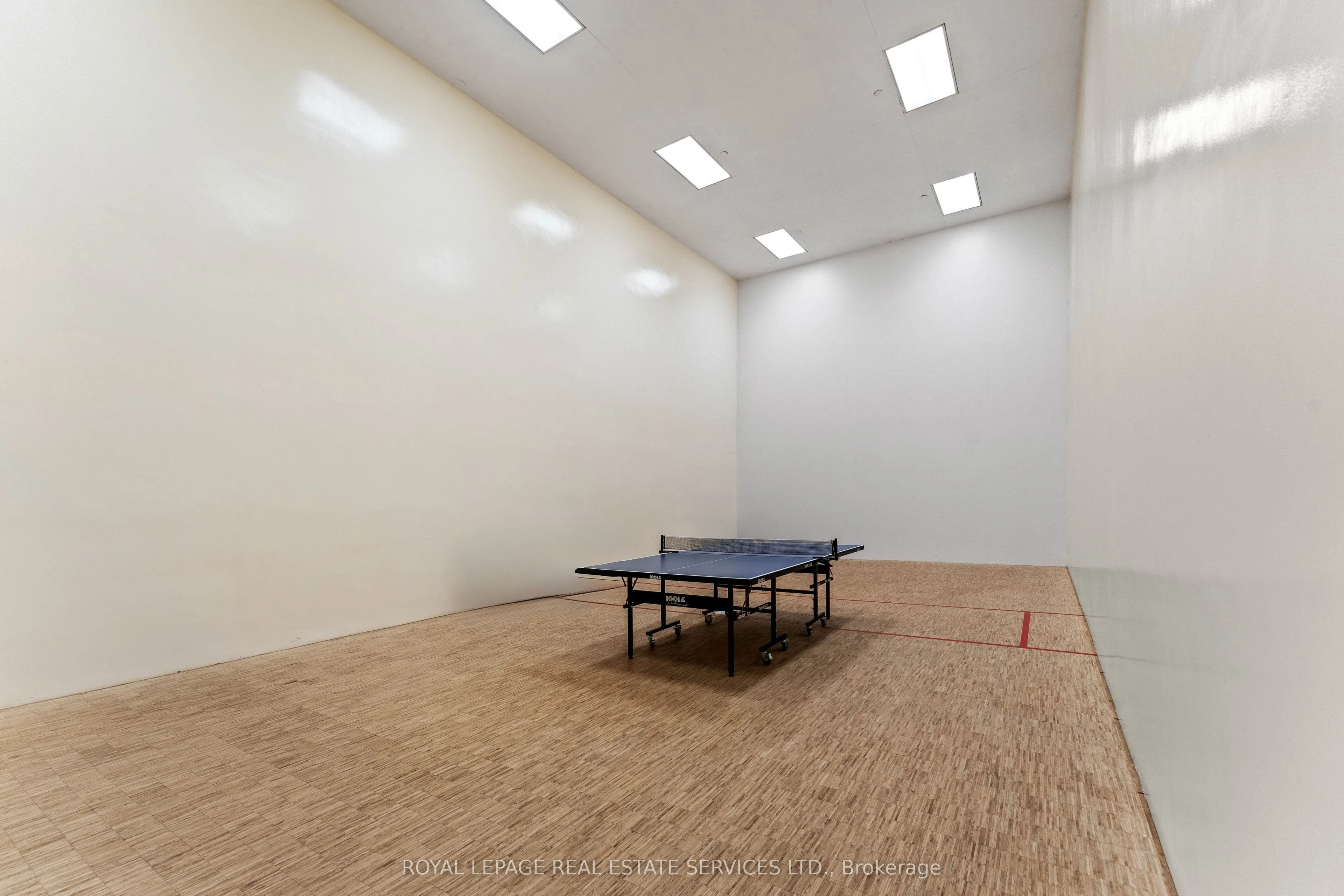 5444 Yonge Street, #1711