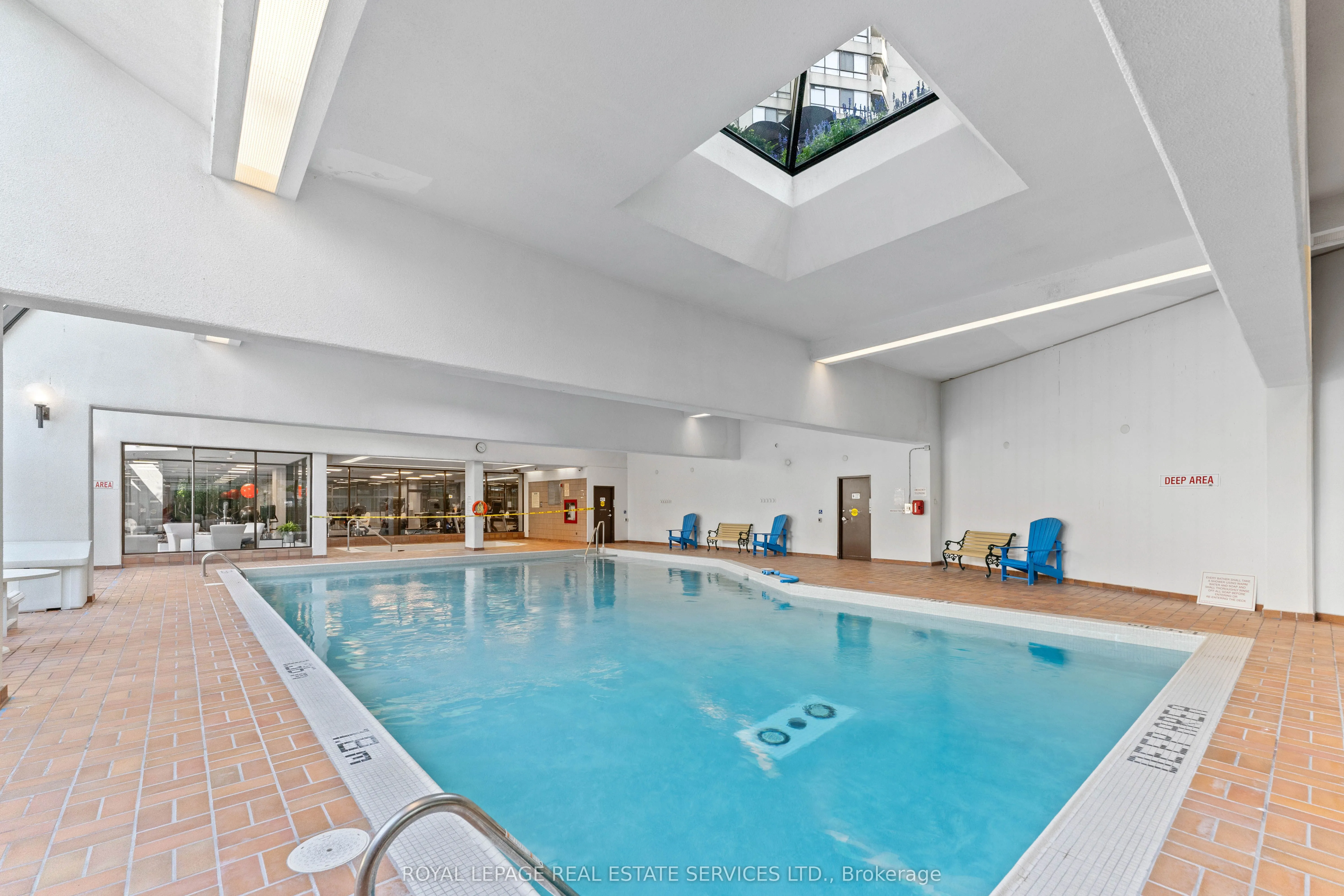 5444 Yonge Street, #1711