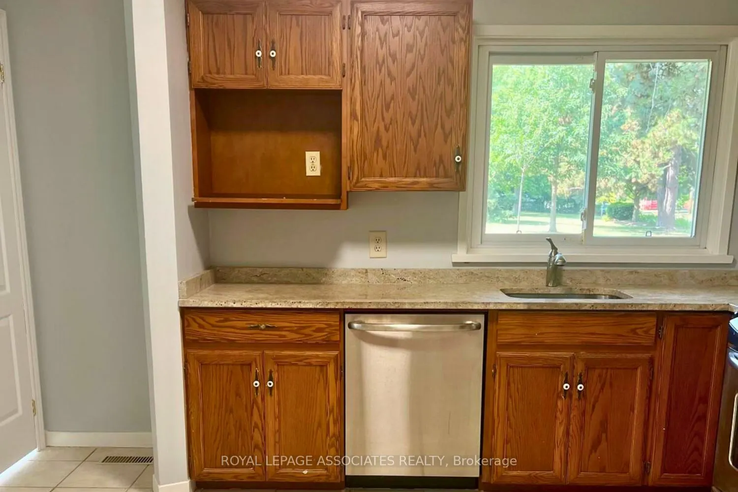 98 Wigmore Drive #Main