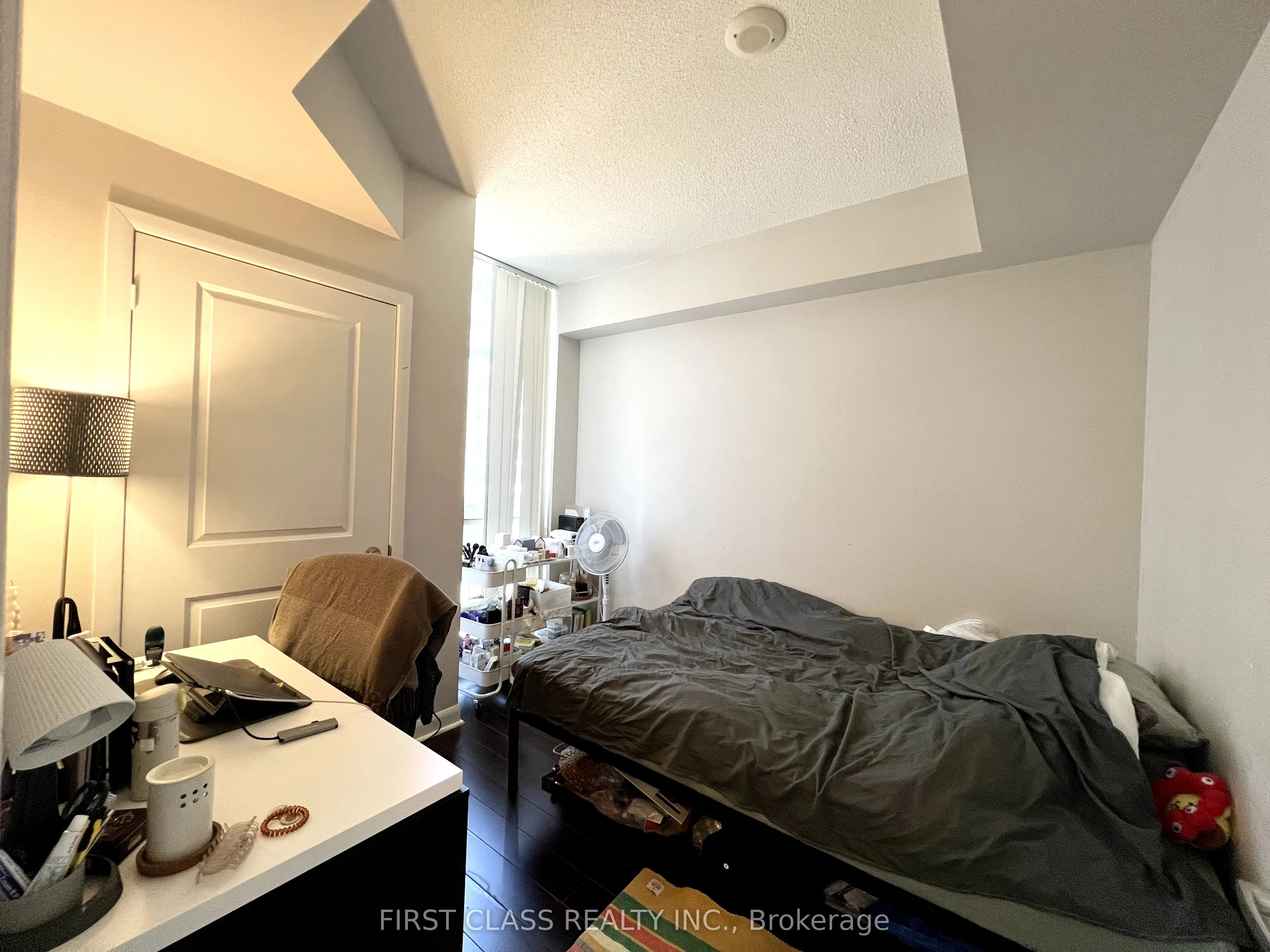 5793 Yonge Street, #301