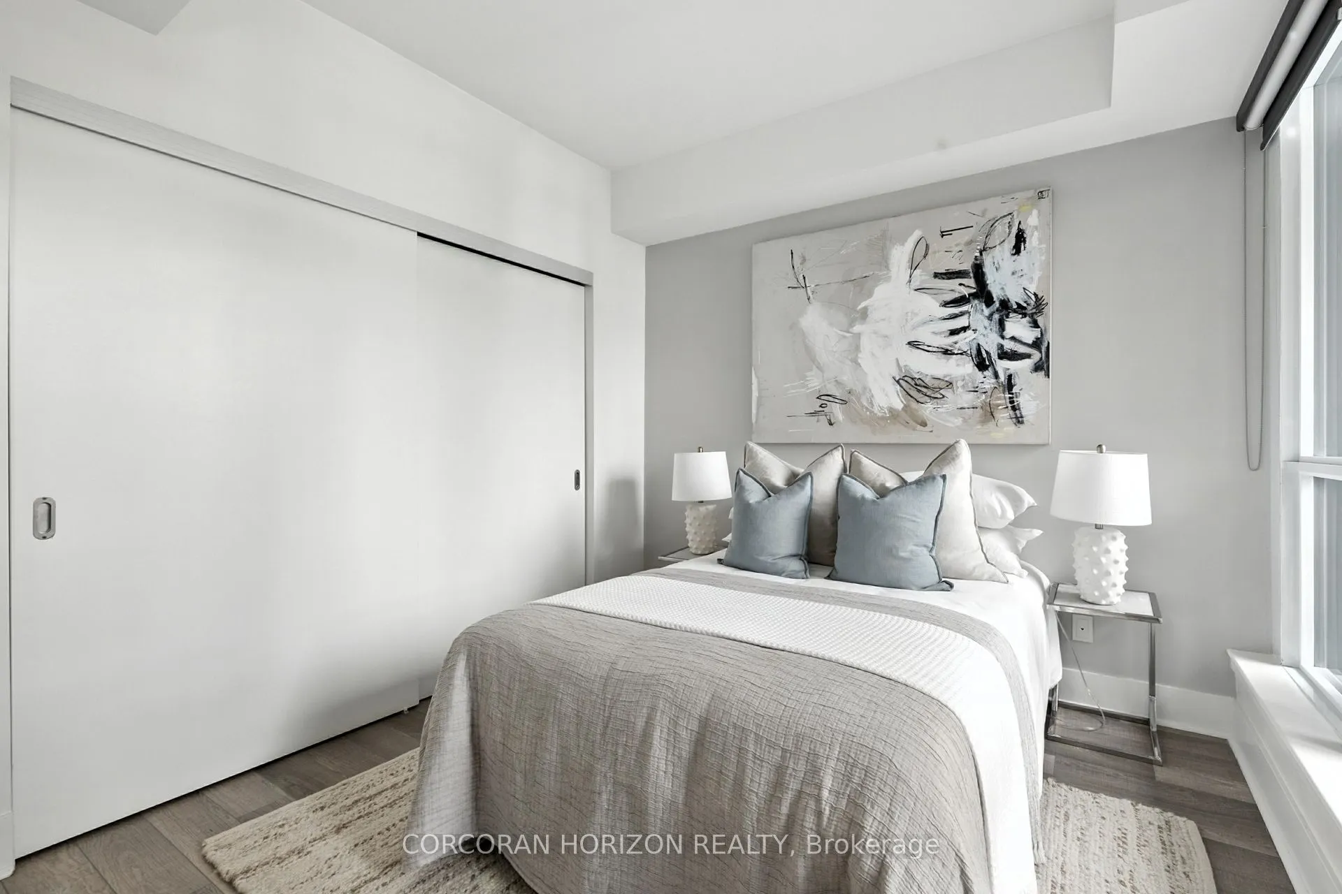 32 Davenport Road, #306