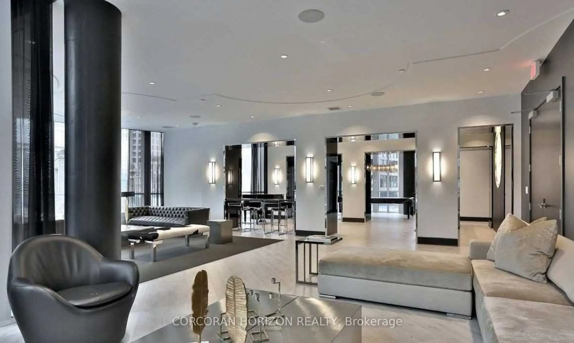 32 Davenport Road, #306