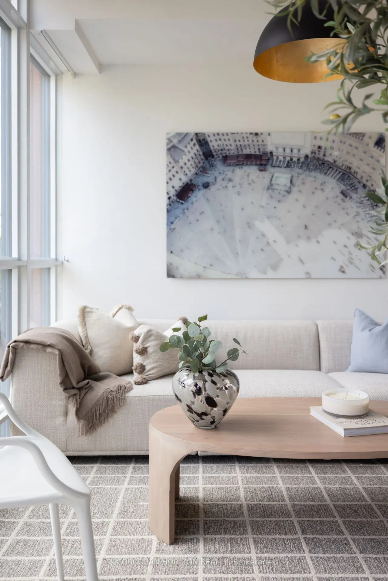 32 Davenport Road, #306