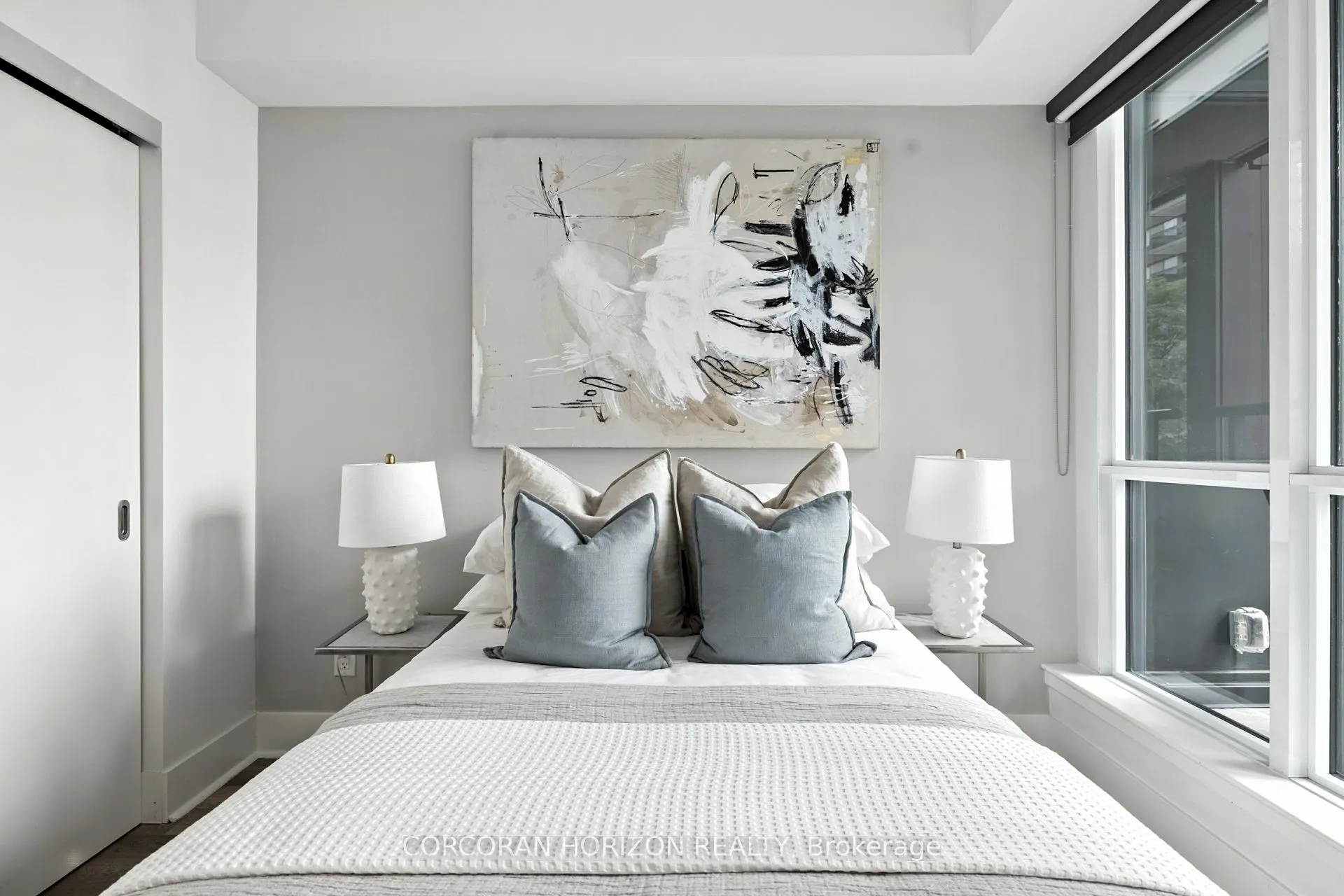 32 Davenport Road, #306