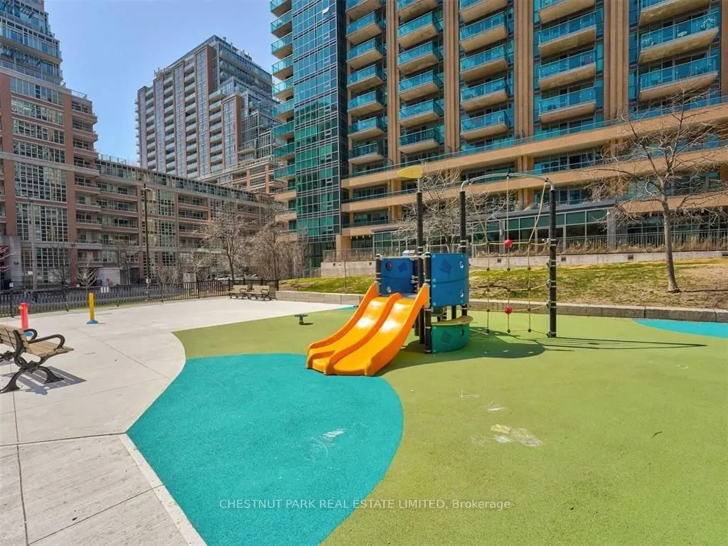 80 Western Battery Road, #201