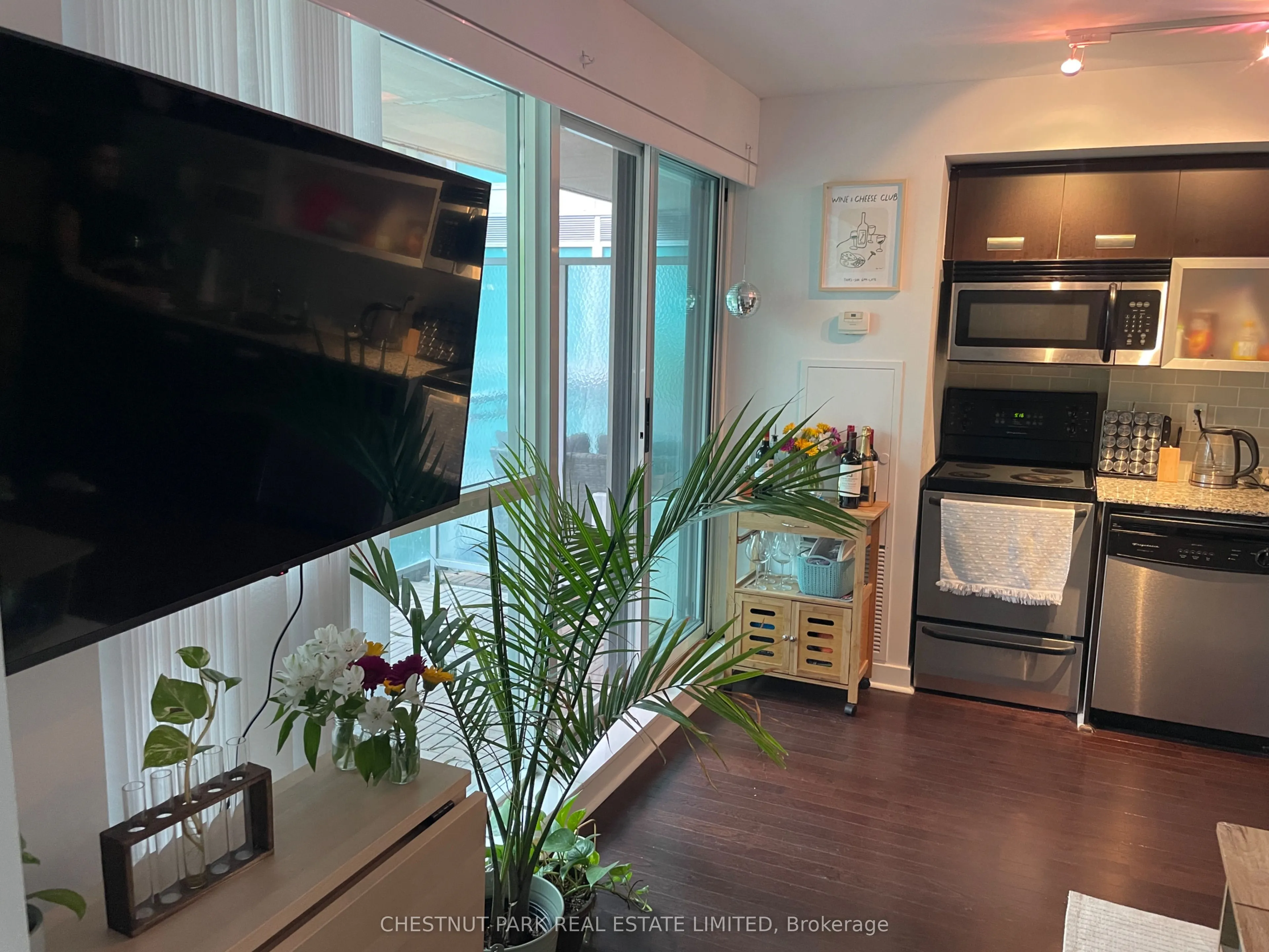 80 Western Battery Road, #201
