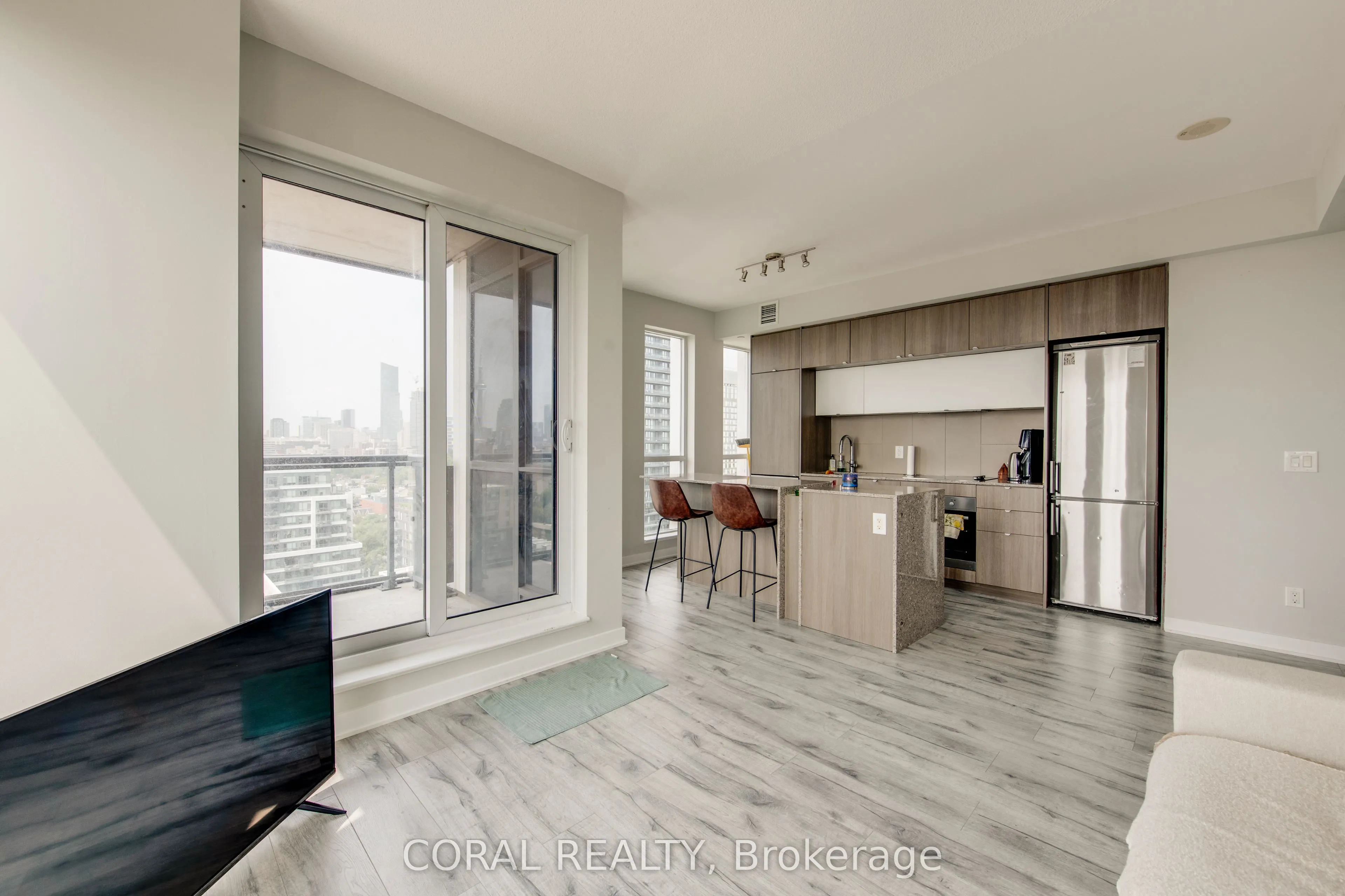 55 regent park Boulevard, #1705