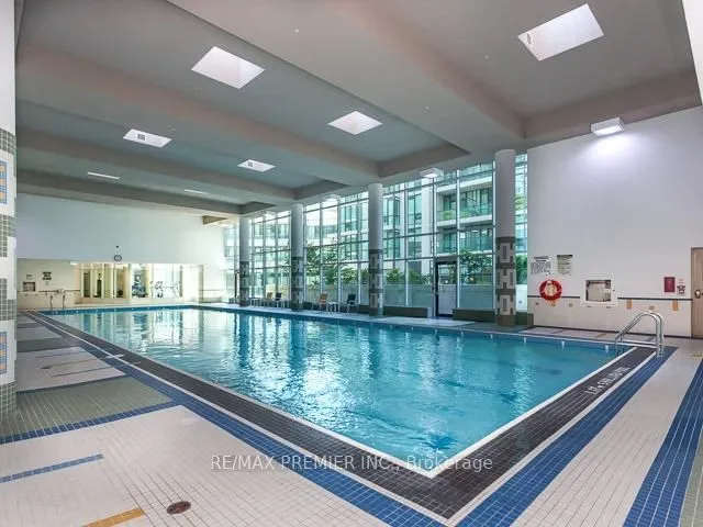 33 Bay Street, #1208