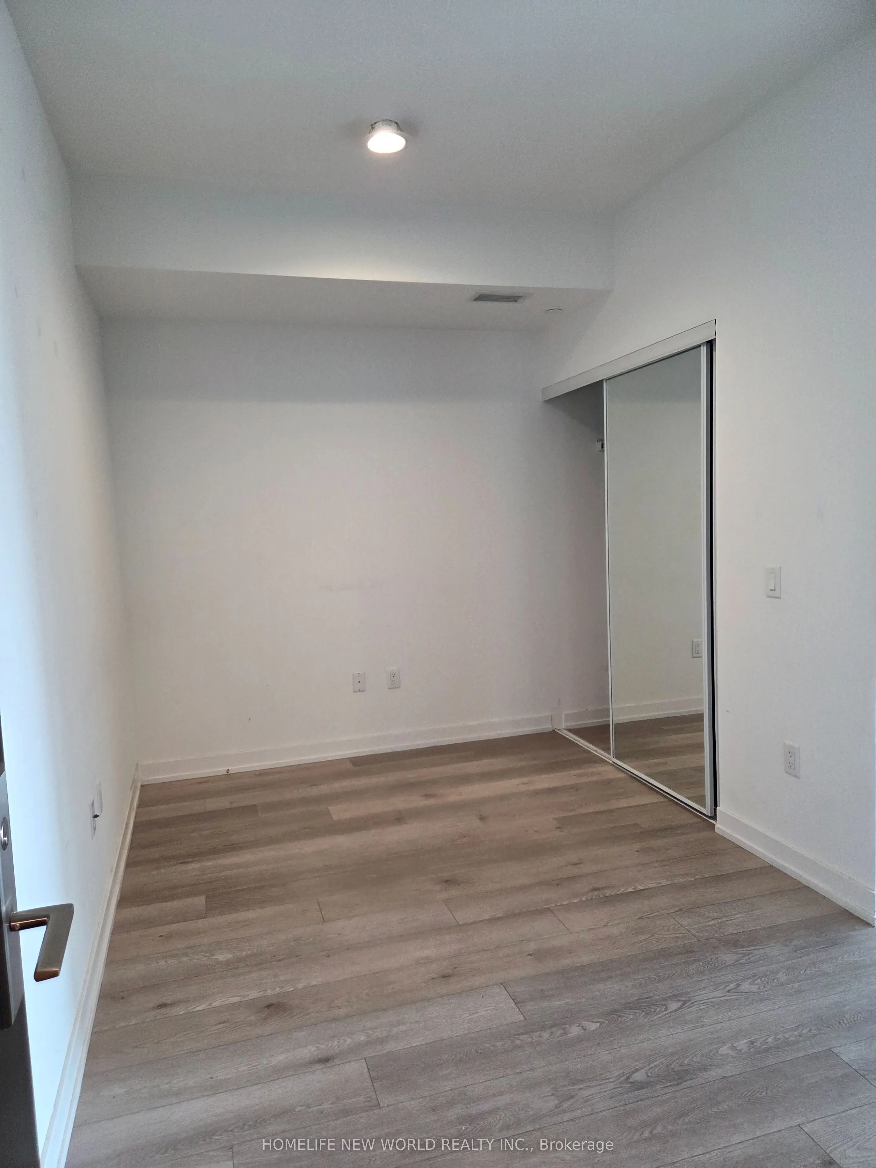 158 Front Street E, #1901