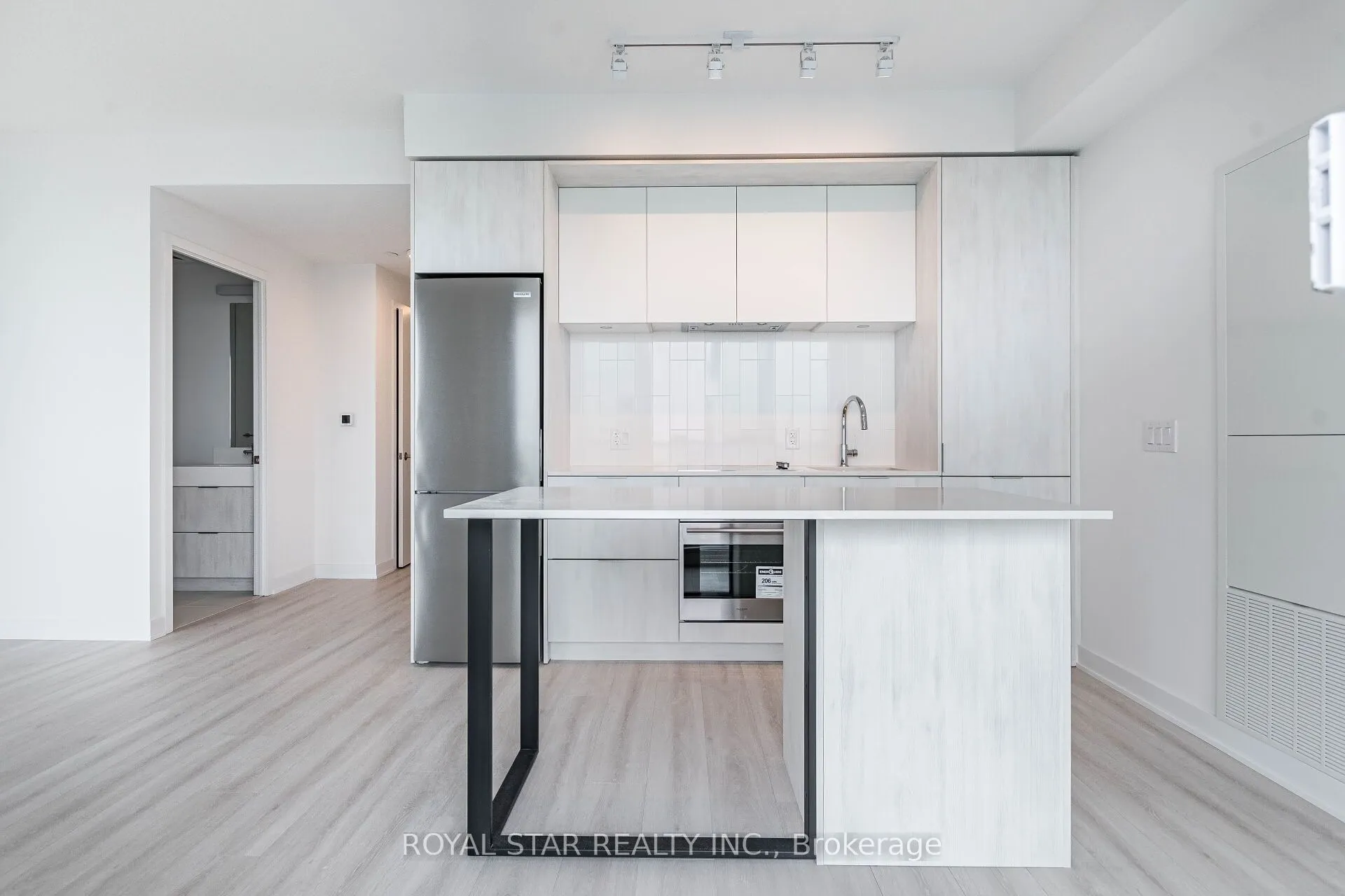 130 River Street, #2110