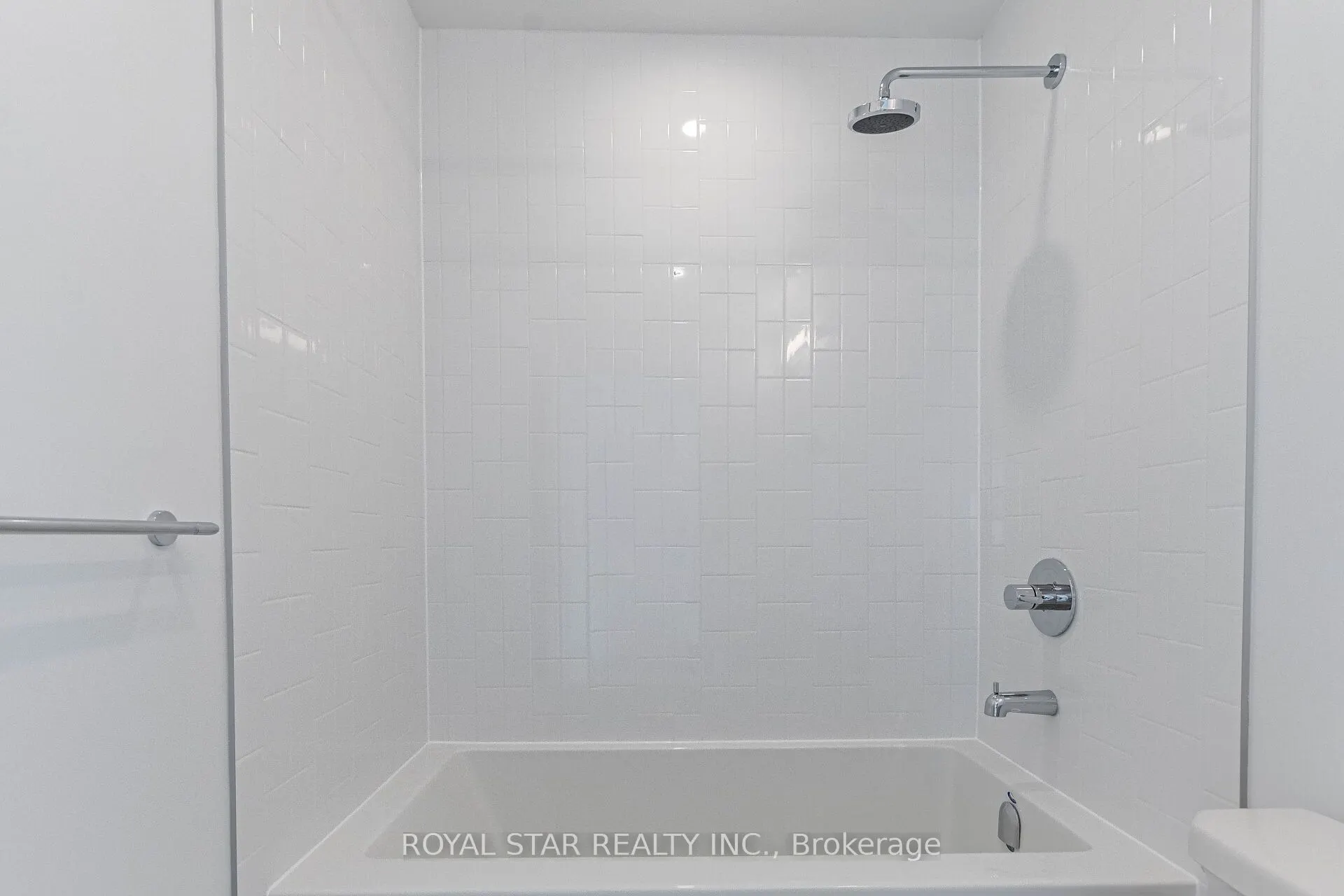 130 River Street, #2110