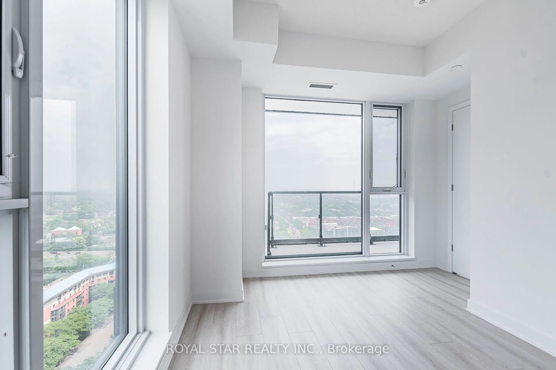 130 River Street, #2110