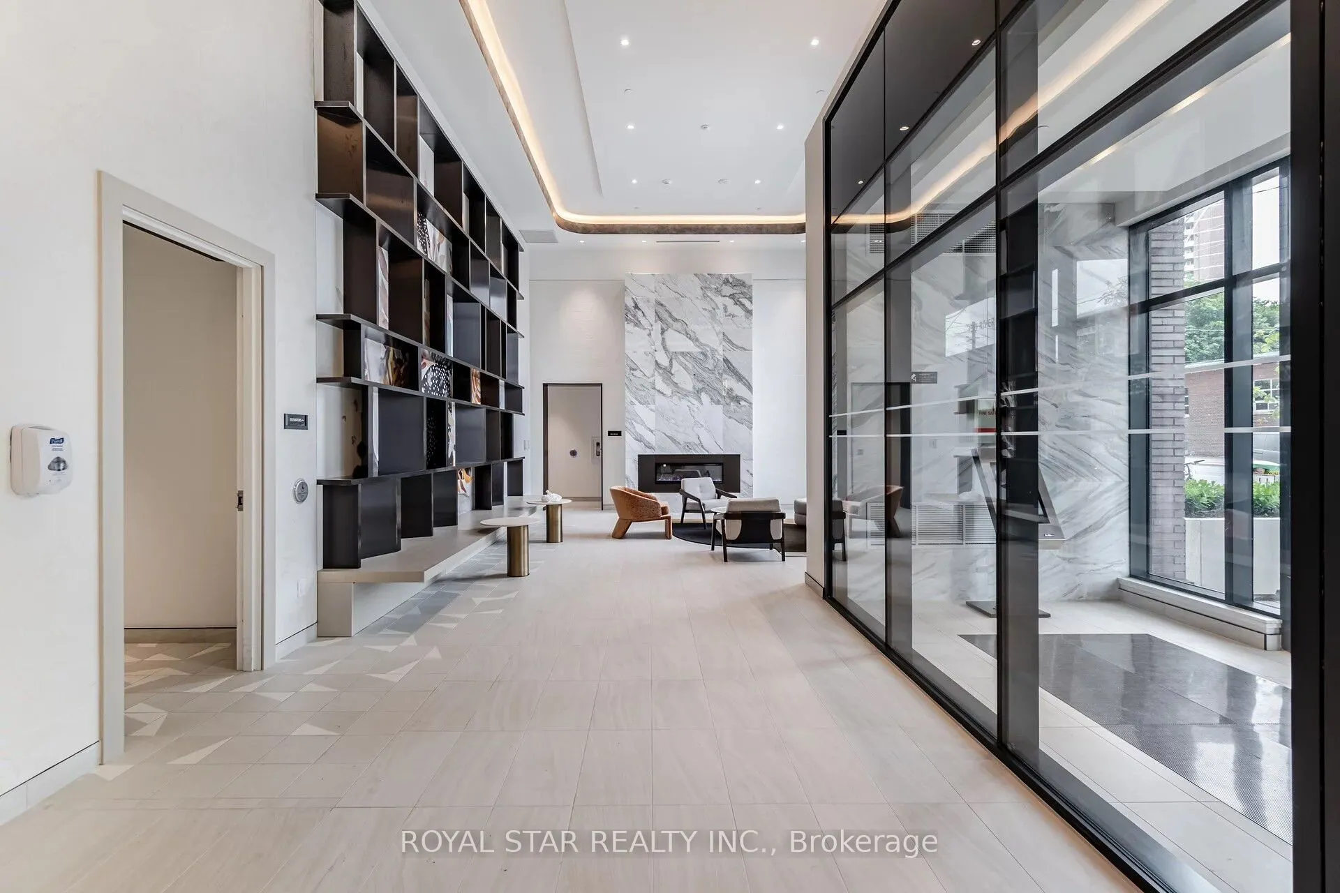 130 River Street, #2110