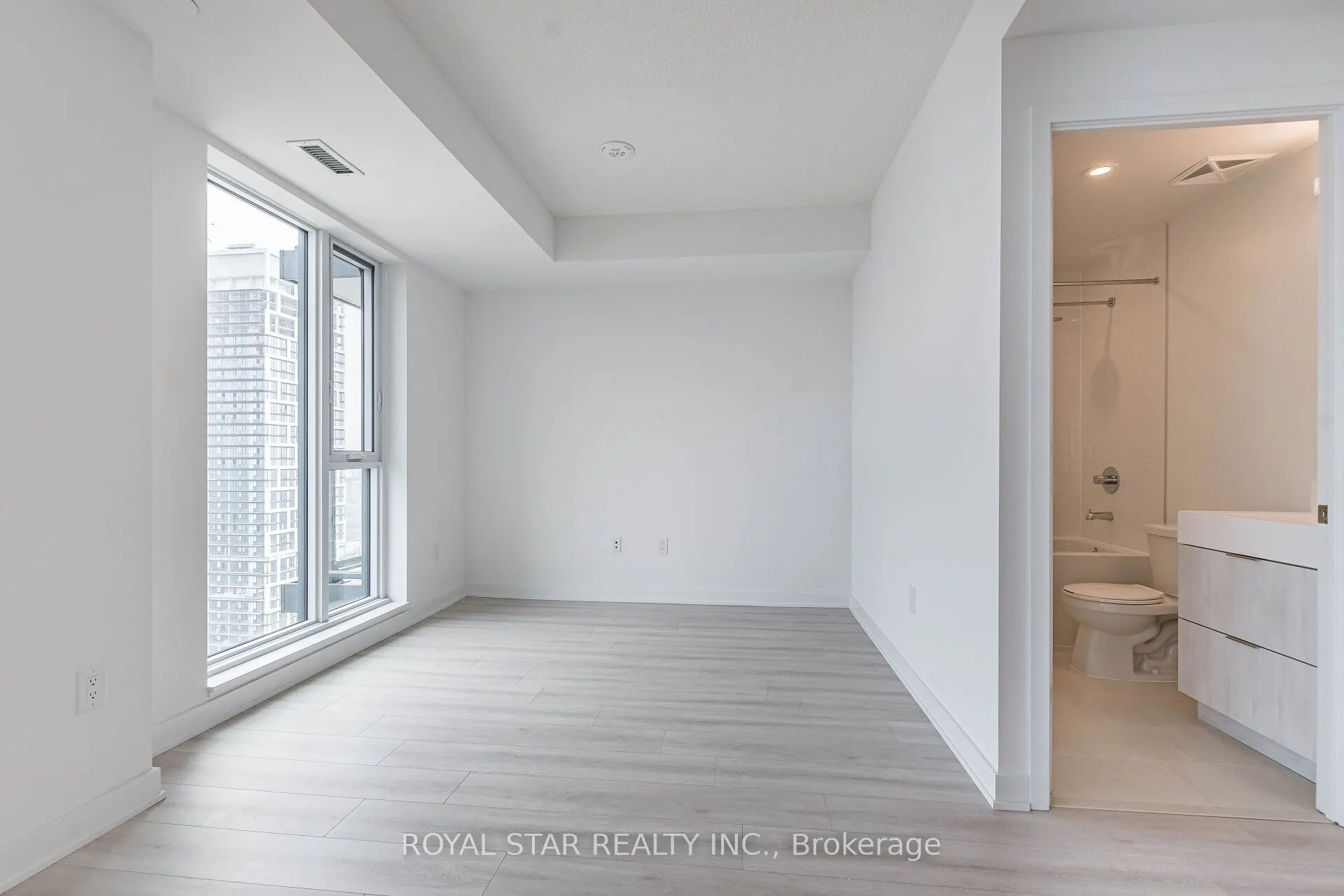 130 River Street, #2110