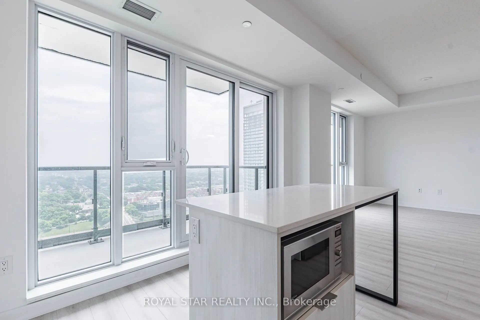 130 River Street, #2110