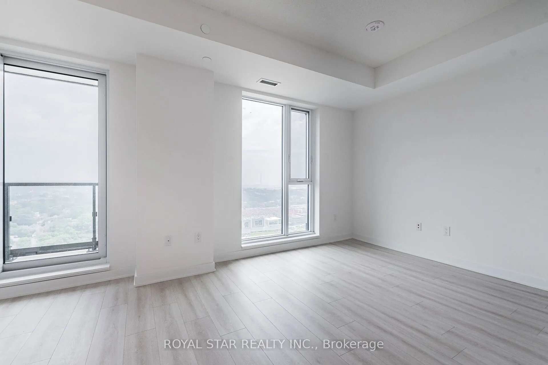 130 River Street, #2110