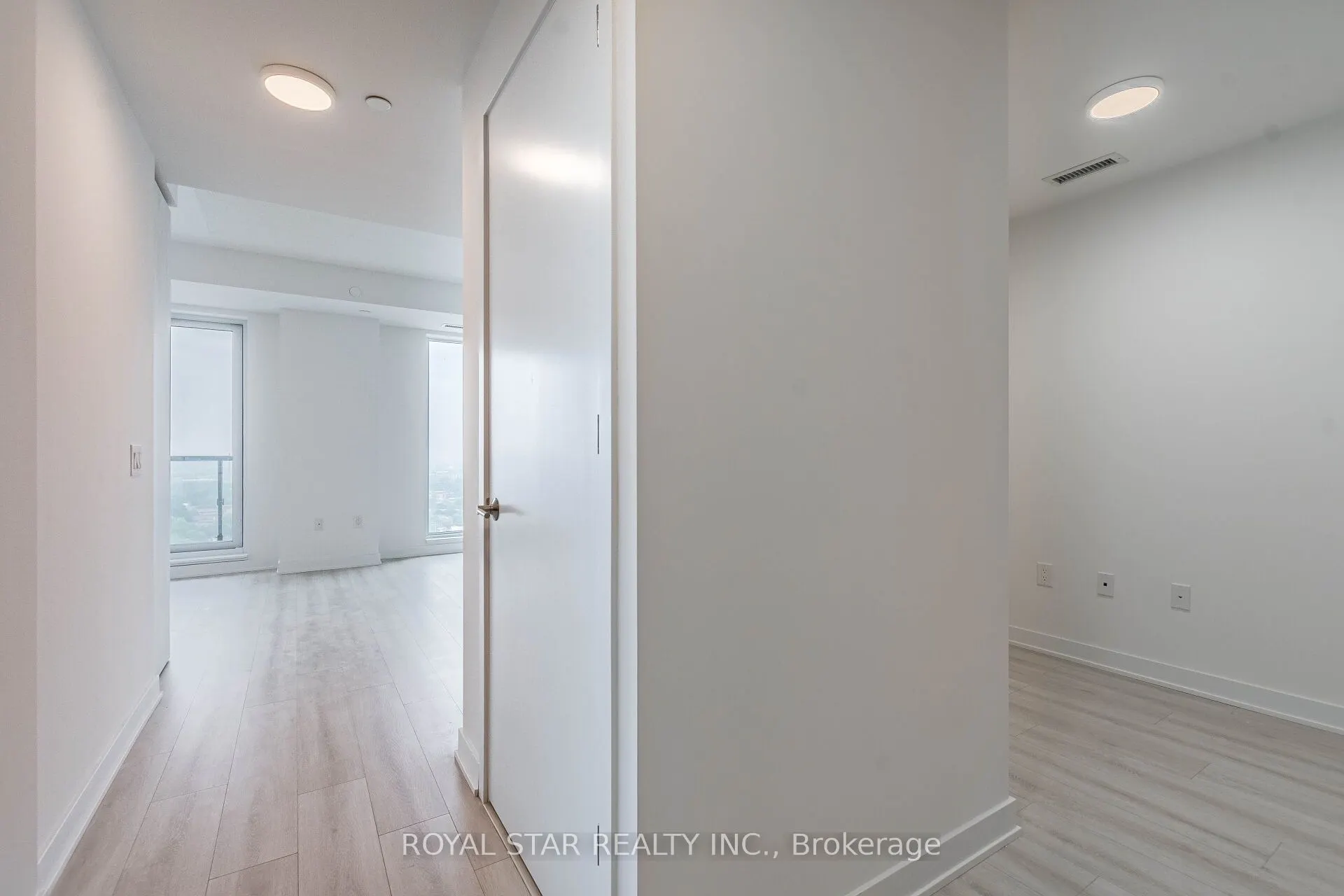 130 River Street, #2110